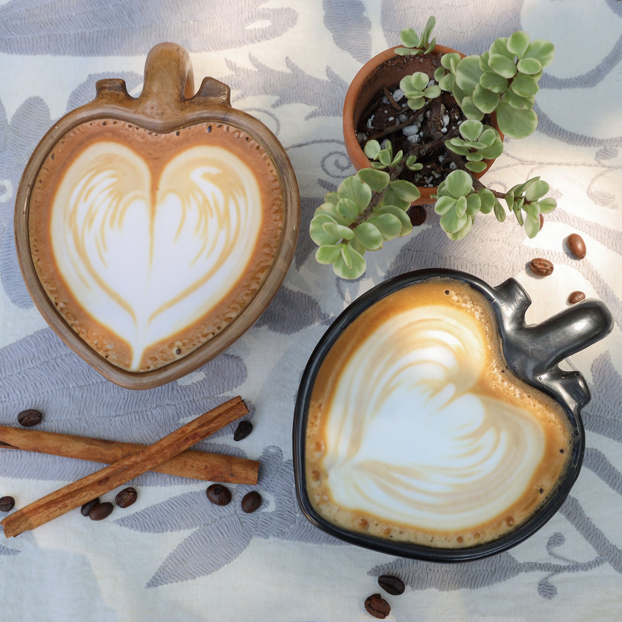 Barro Negro, Black Clay, Heart Mug