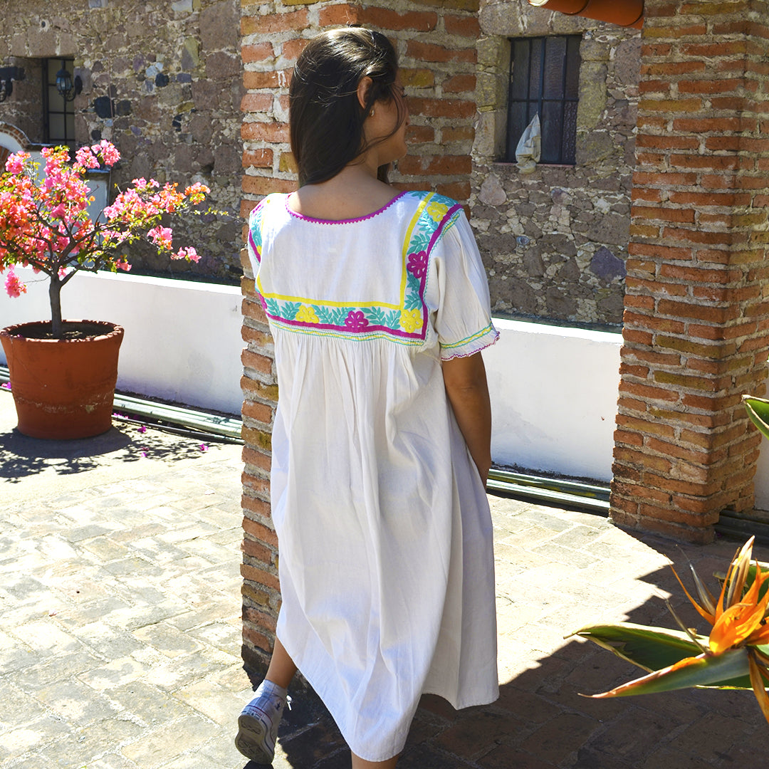 Carranza Short Sleeve Embroidered Dress