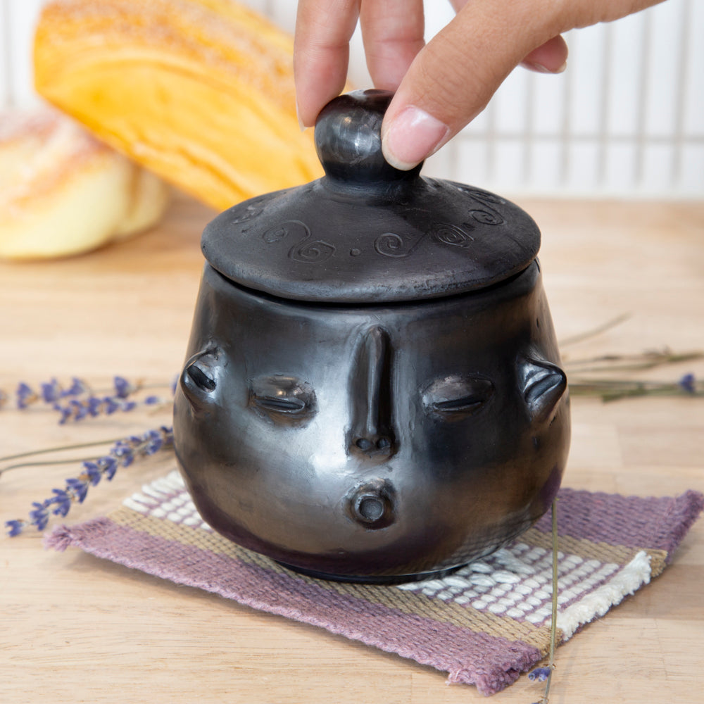 Barro Negro Whistler Face Sugar Bowl