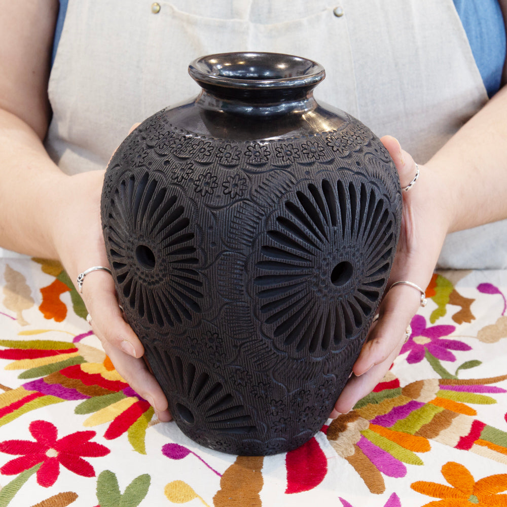 Barro Negro Open Work Solar Vase