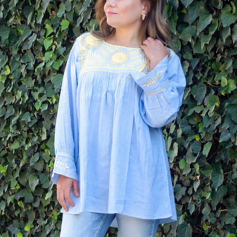 Carranza 3/4 Sleeve Embroidered Blouse