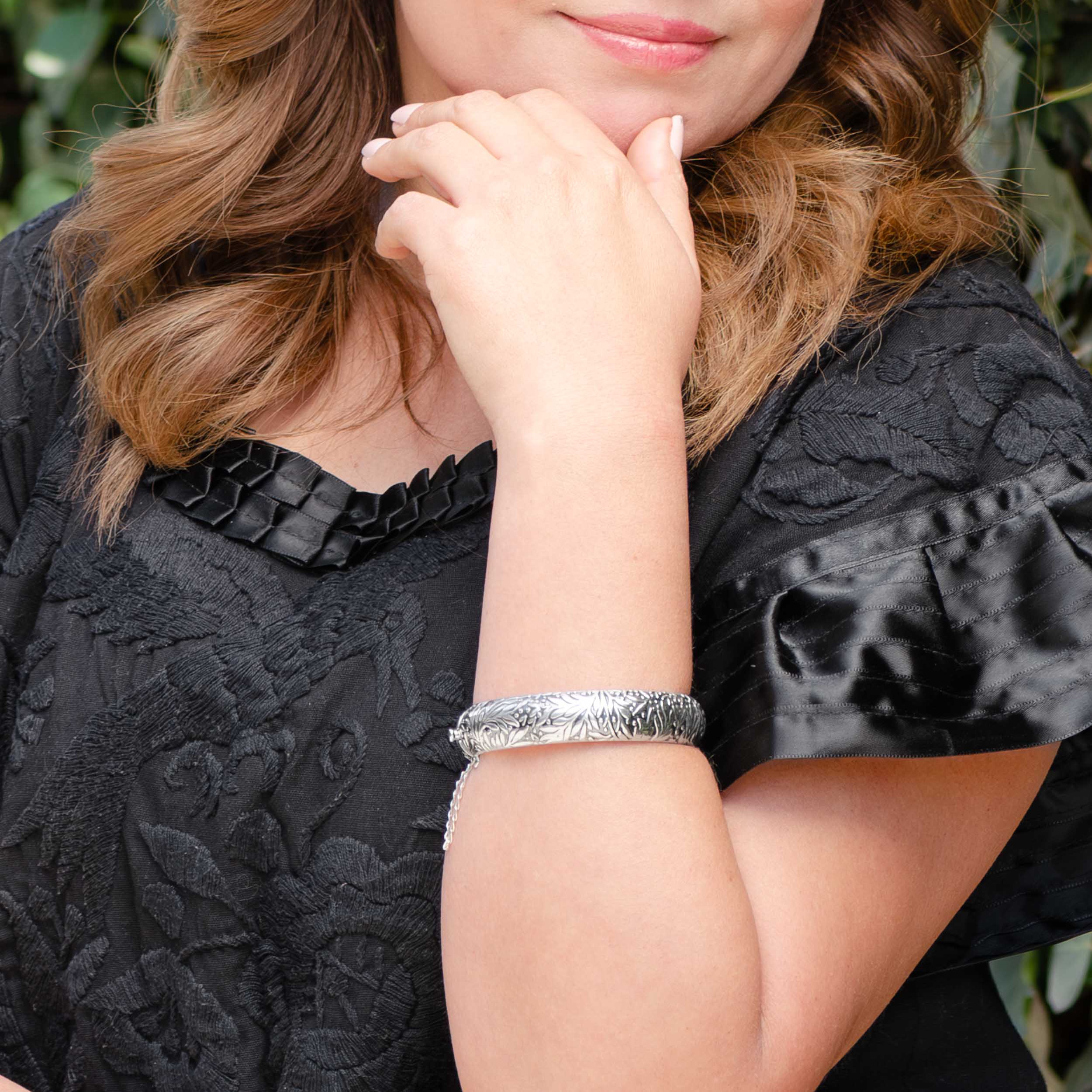 Sterling Silver Oxidizied Nature Hinged Bracelet