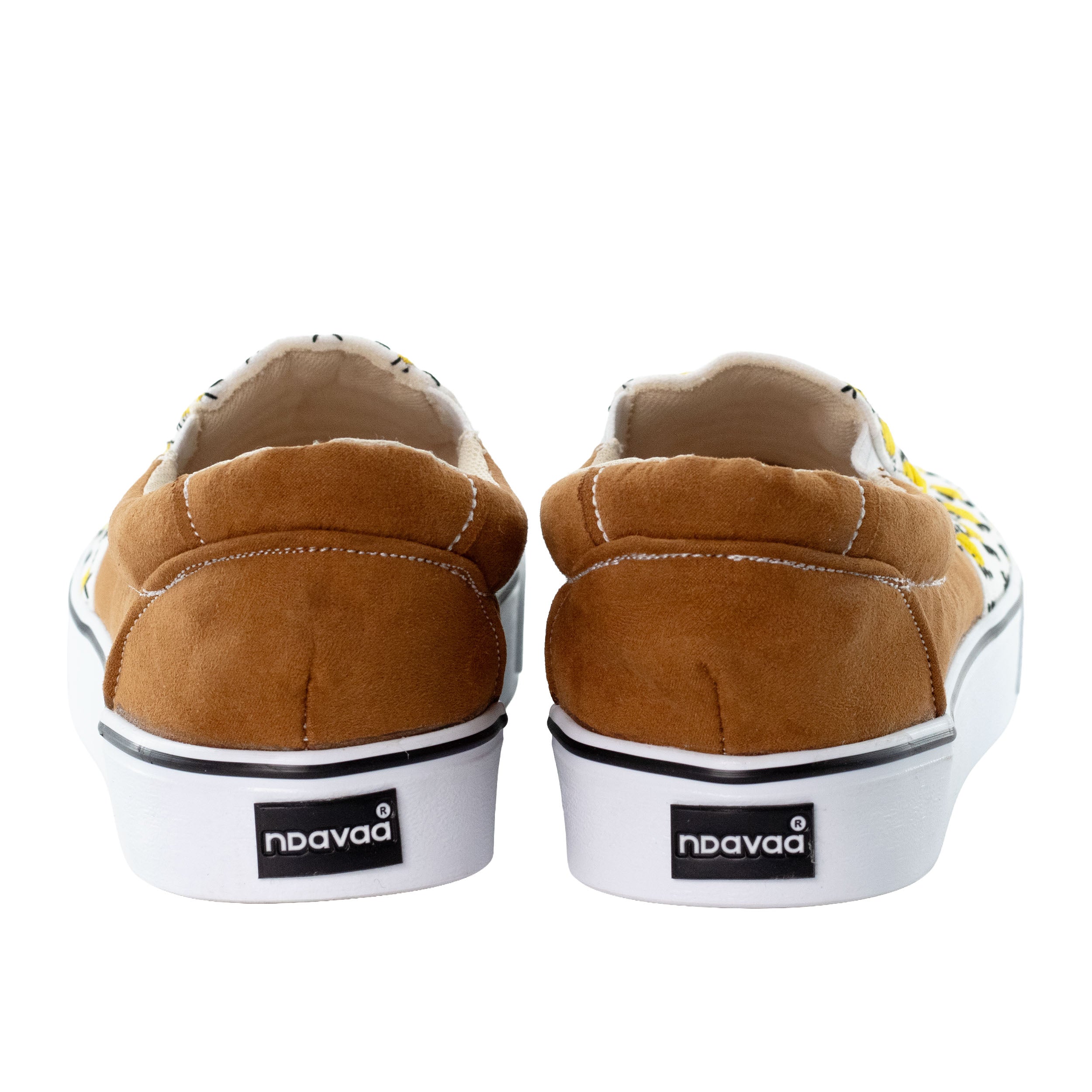 Costa Embroidery Sneakers