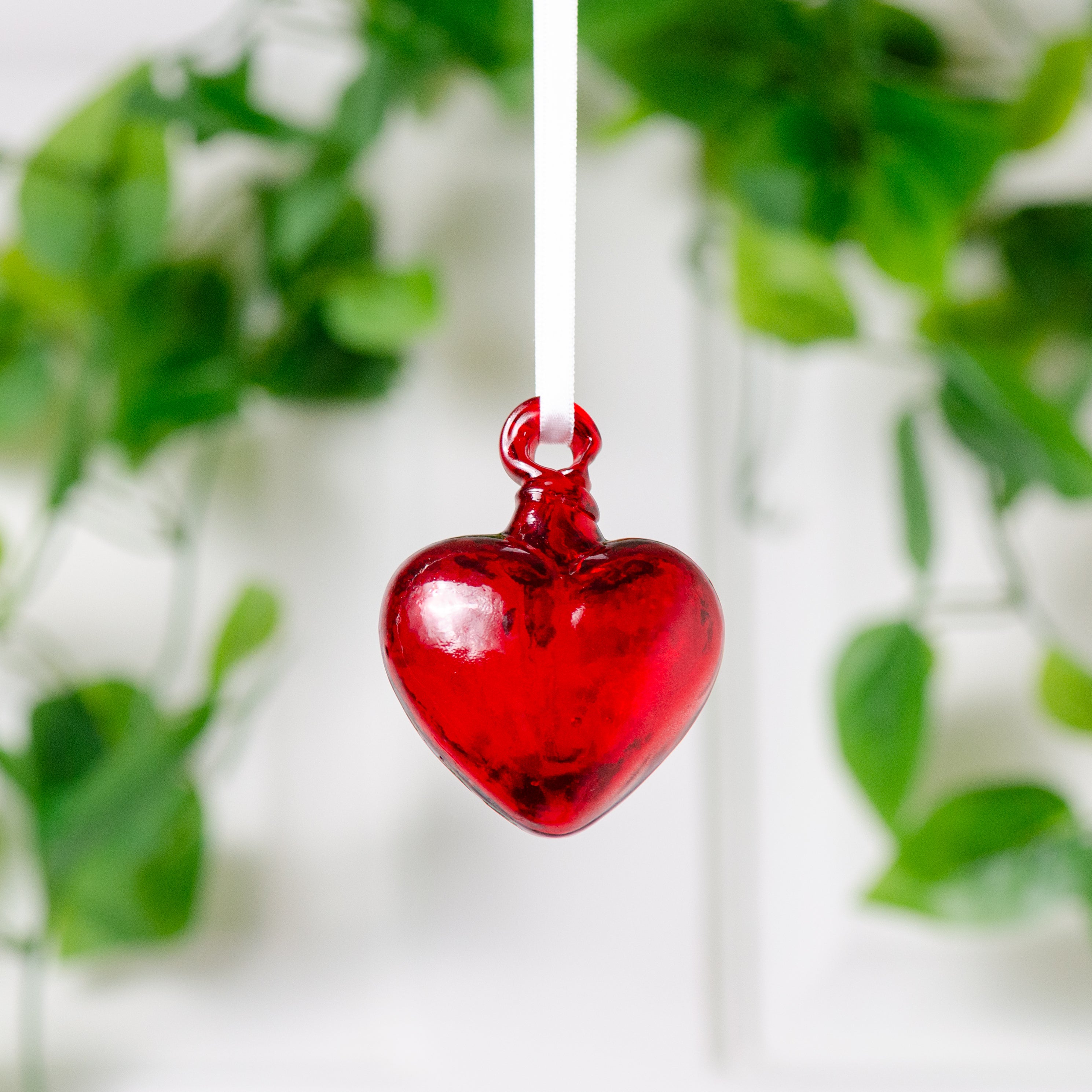 Tonalá Solid Blown Glass Hanging Heart Ornament