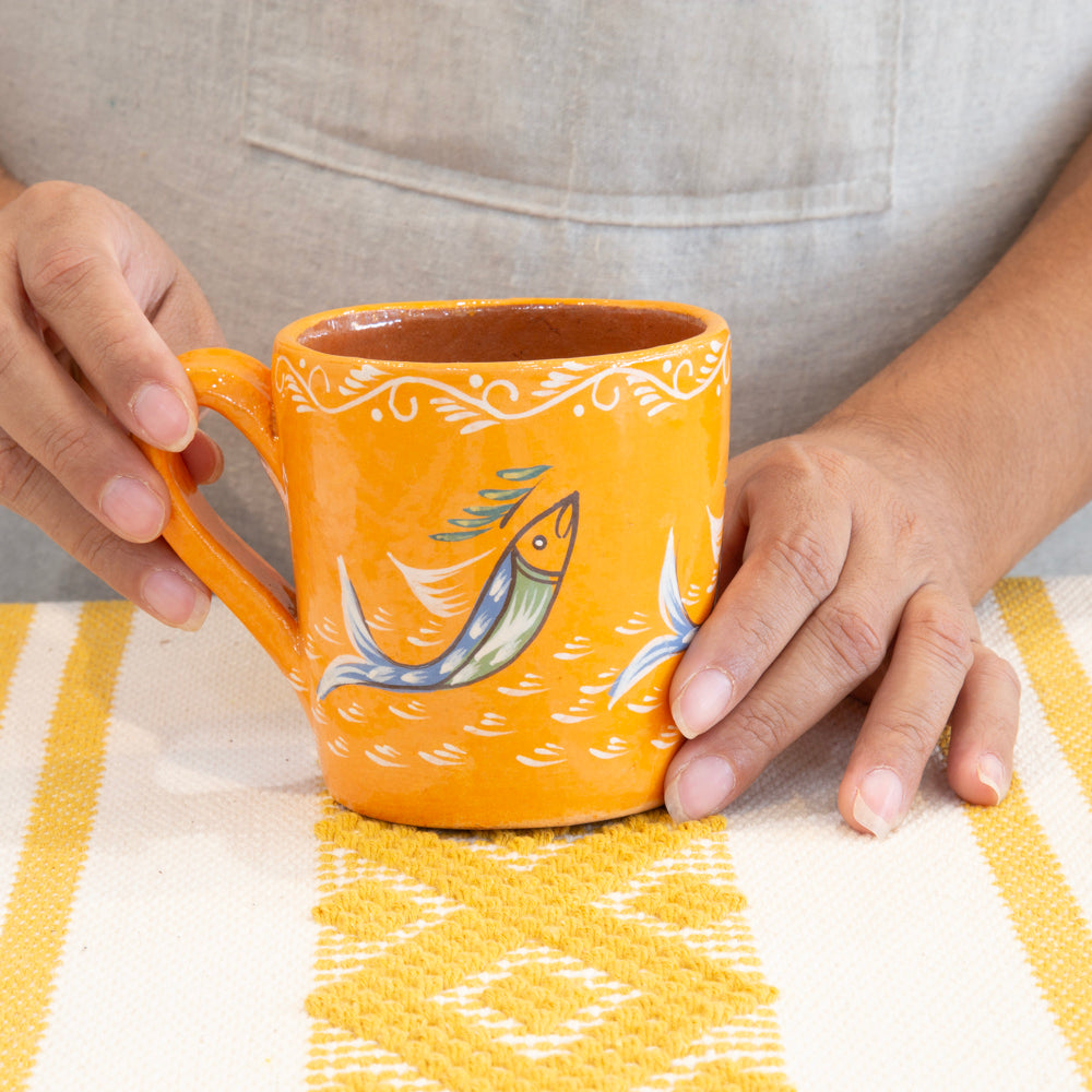 Peces de Capula Hand-Painted Mug