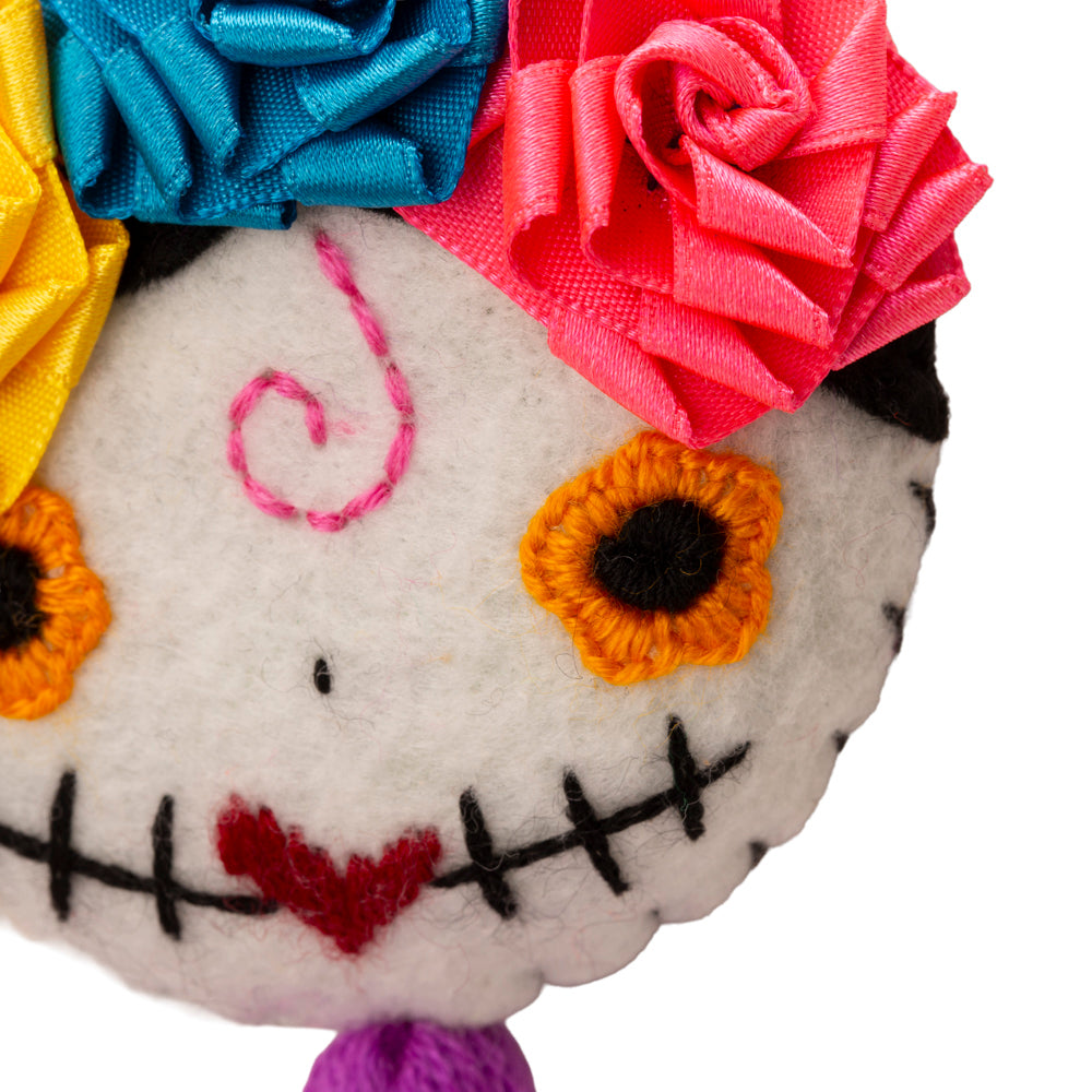 Frida Calavera Pom Pom