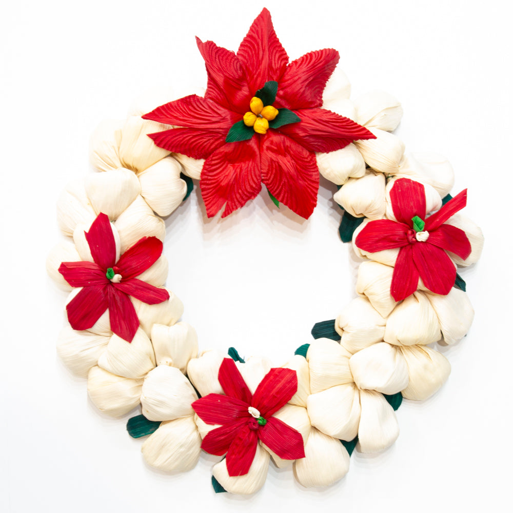 Nochebuena Cornhusk Christmas Wreaths