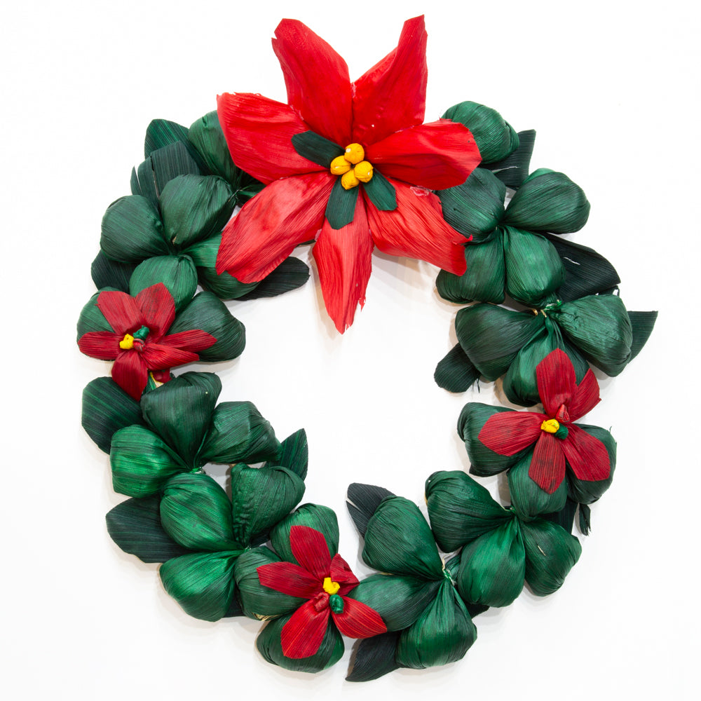 Nochebuena Cornhusk Christmas Wreaths
