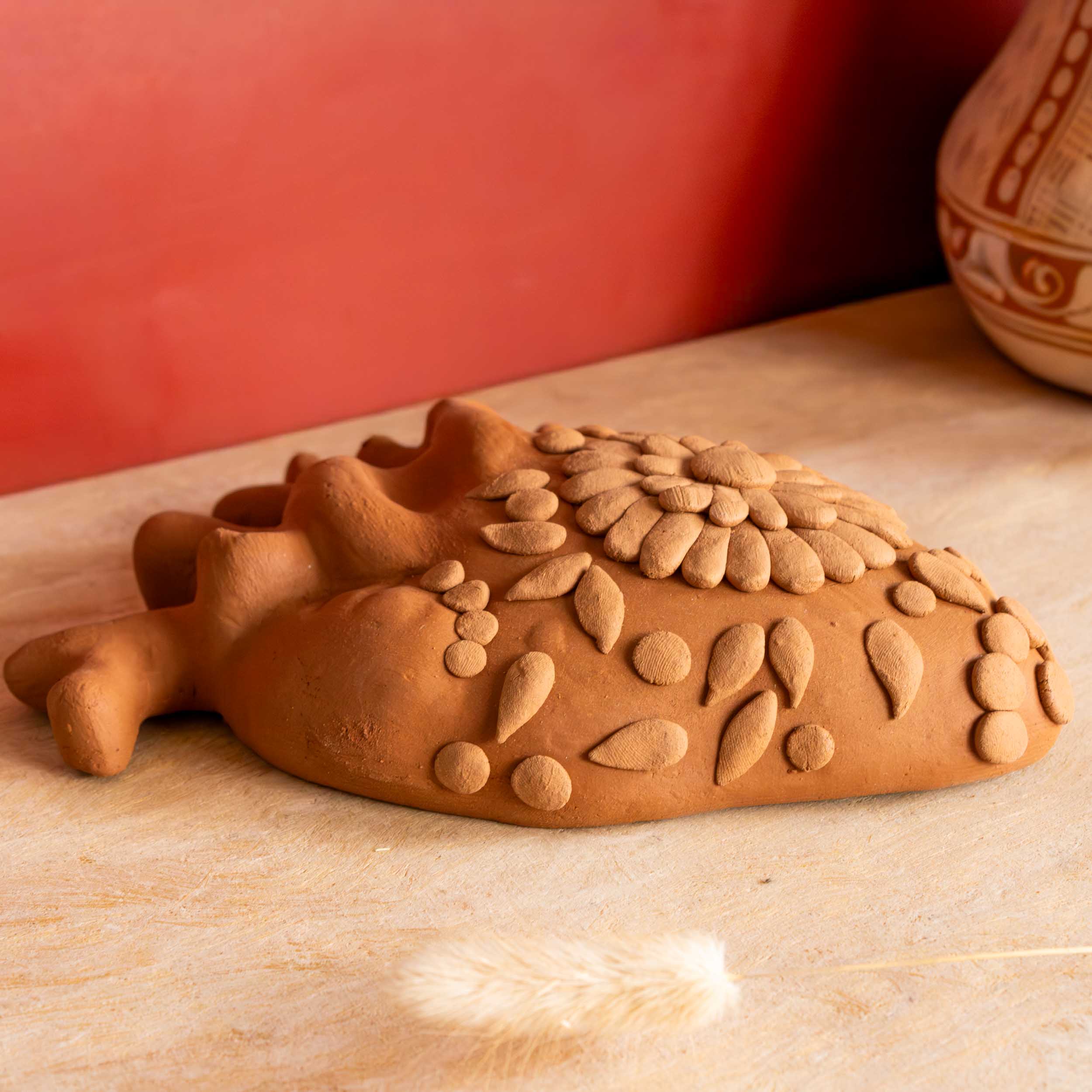 Mi Corazón de Flor Barro Pigmentado Heart Clay Wall Art