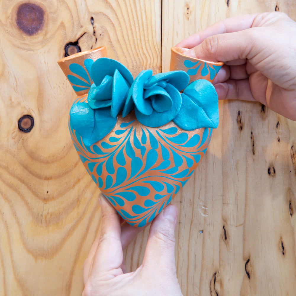 La Flor - Mexican Hand-Painted Hearts