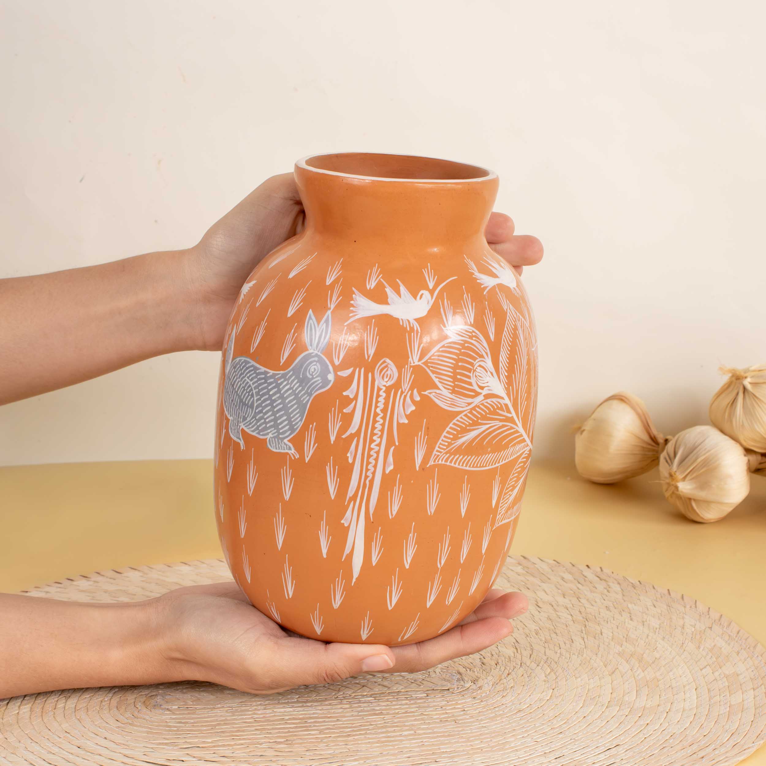 Huancito Hand-Painted Awani Conejo Floral Vase