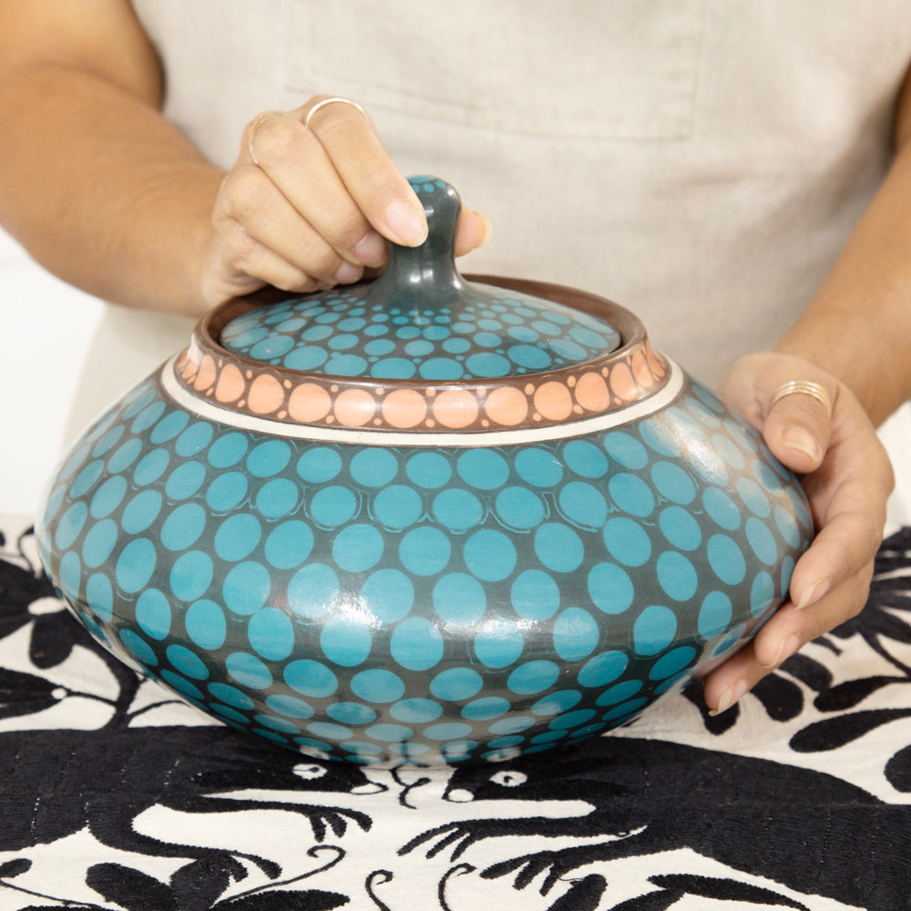 Zinapécuaro Piedras Hand-Painted Ceramic Vase