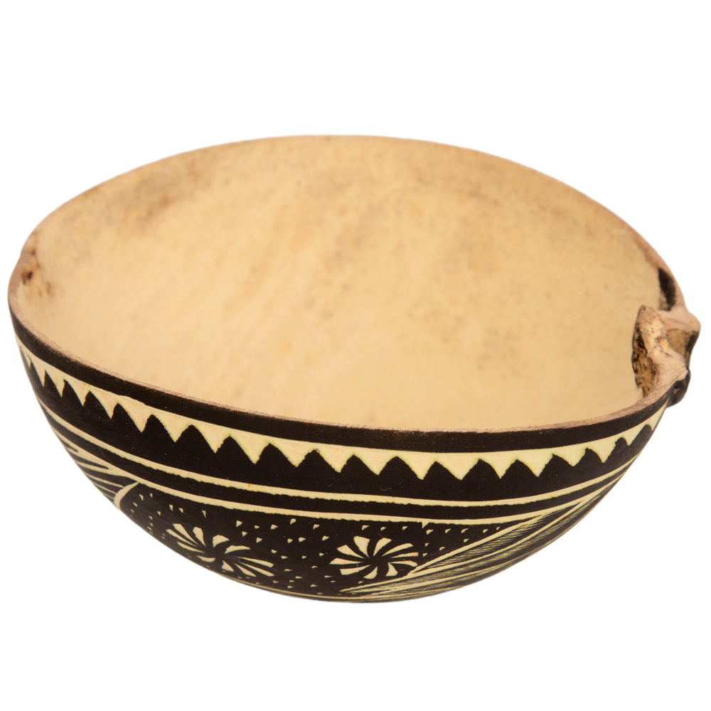 Agave Hand-Carved Jicara with Base