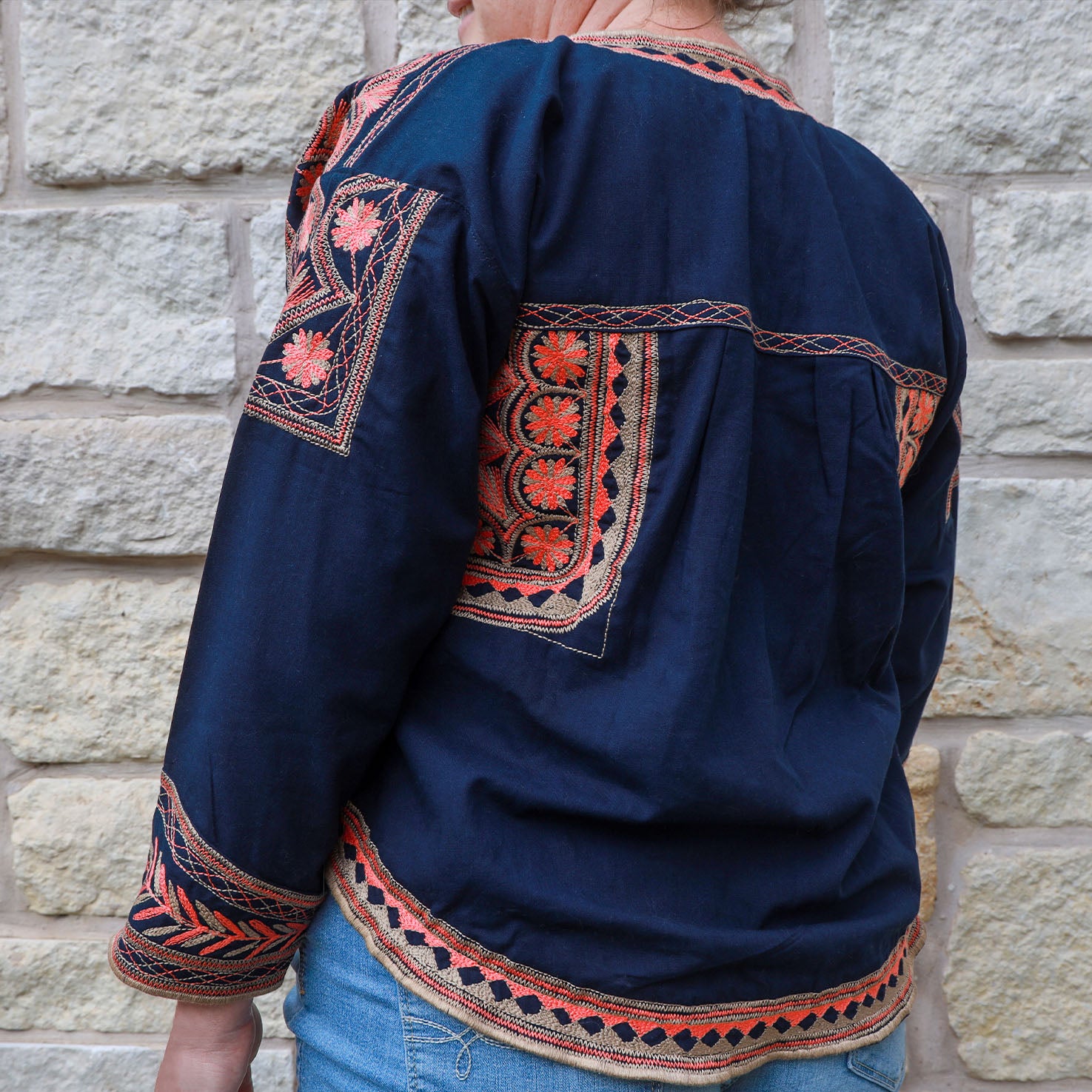 Xuuxy Embroidered 3/4 Sleeve Blouse