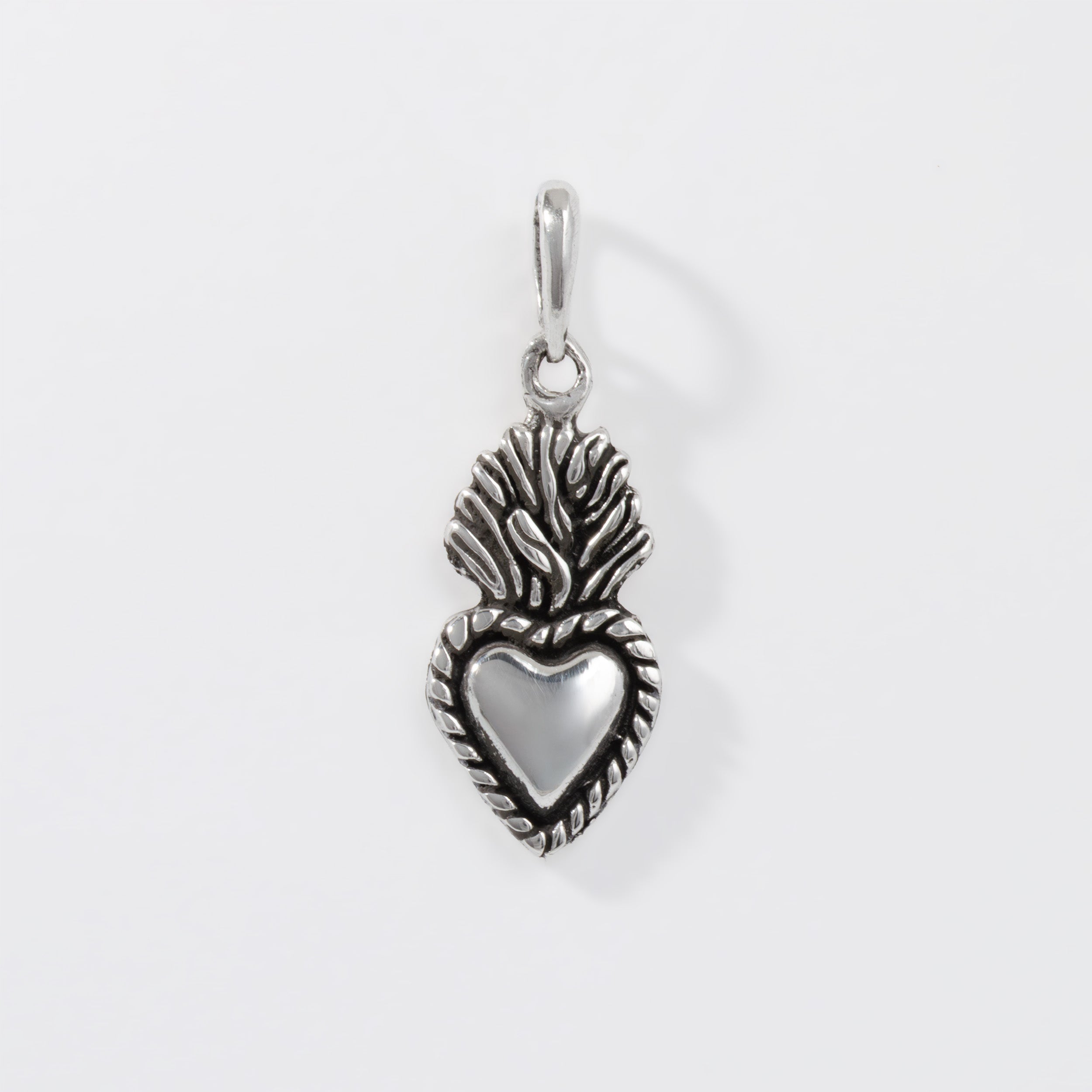 Sterling Silver Corazón Alumbroso Pendant