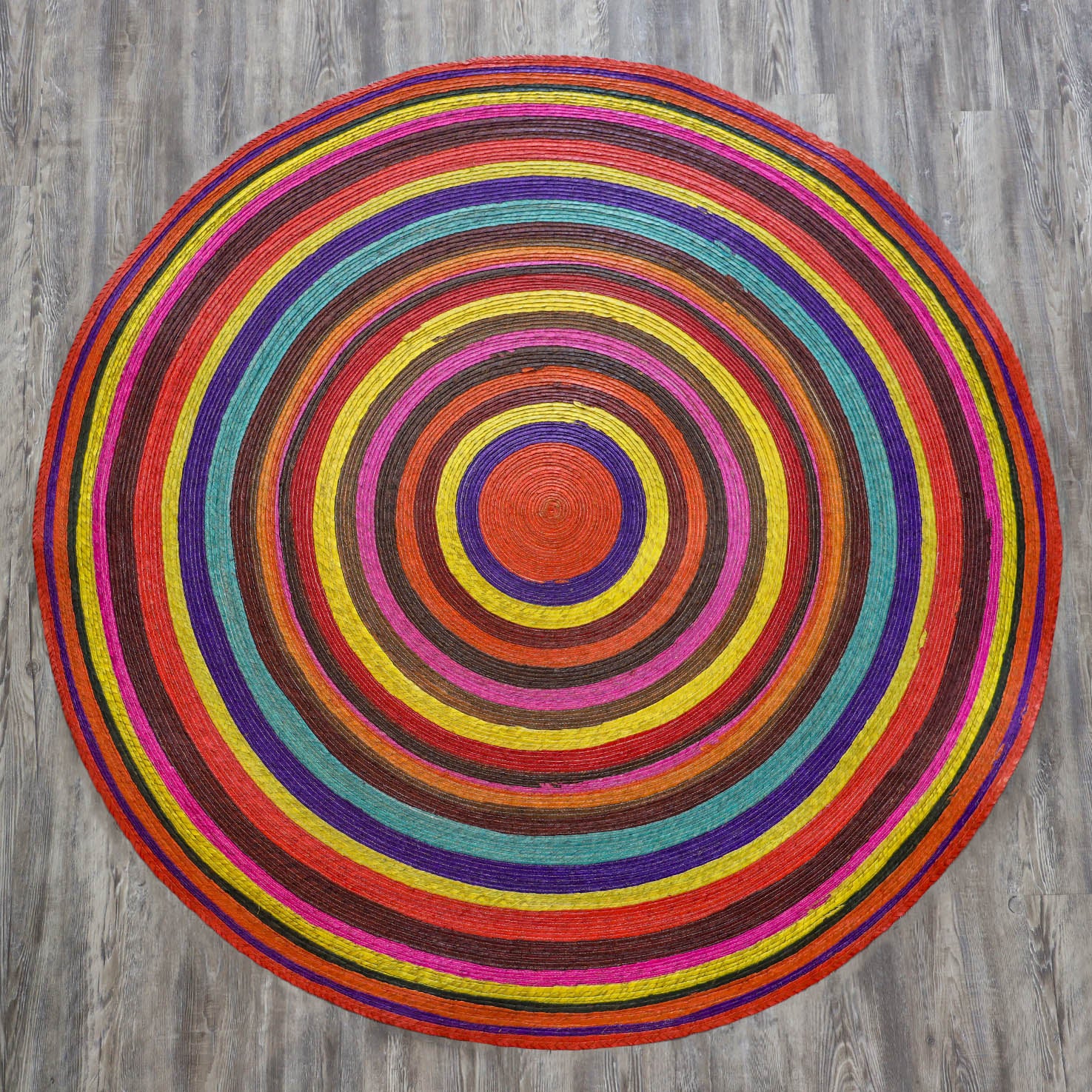 Handwoven Palm Round Area Rug (59" diameter)