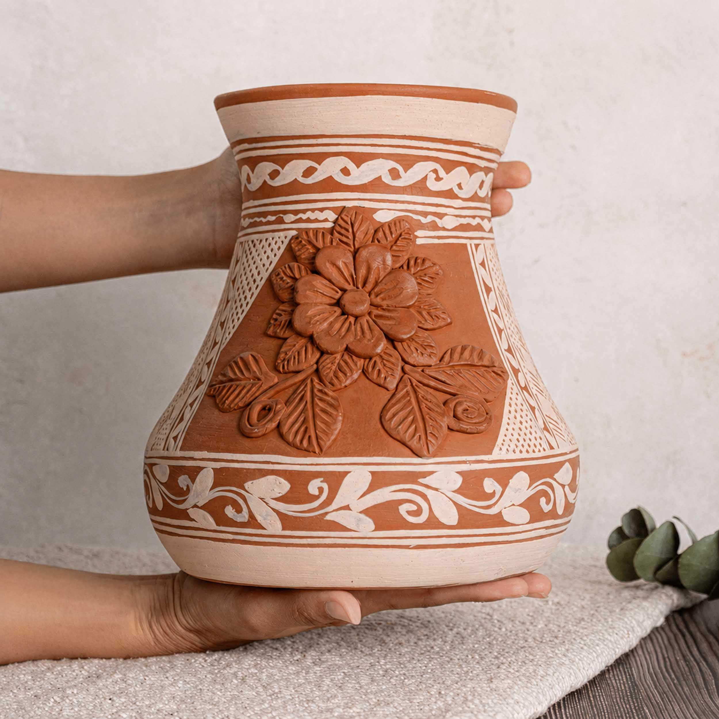 Patamban Short Vase with Sculpted Flowers
