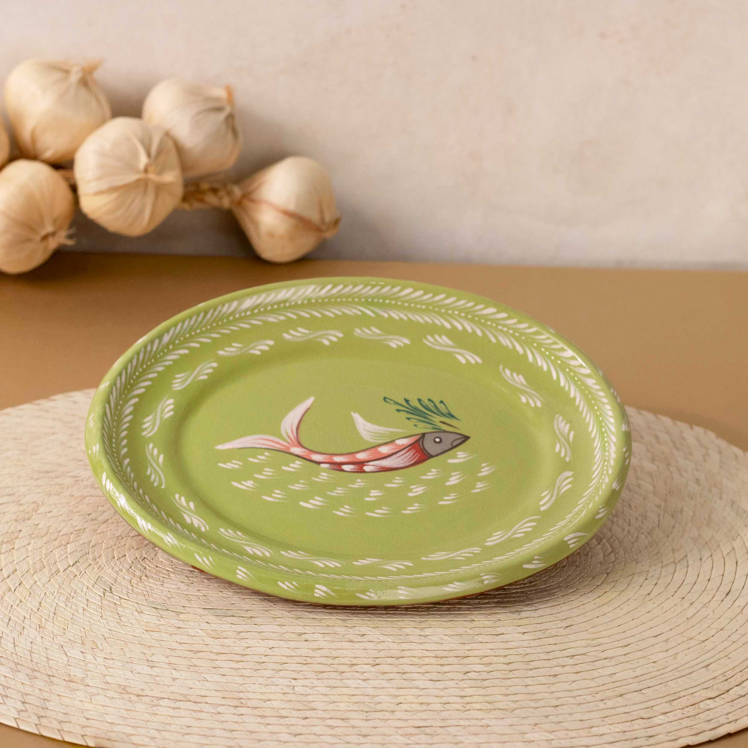 Capula Hand-Painted Pesacadito Medium Oval Dish