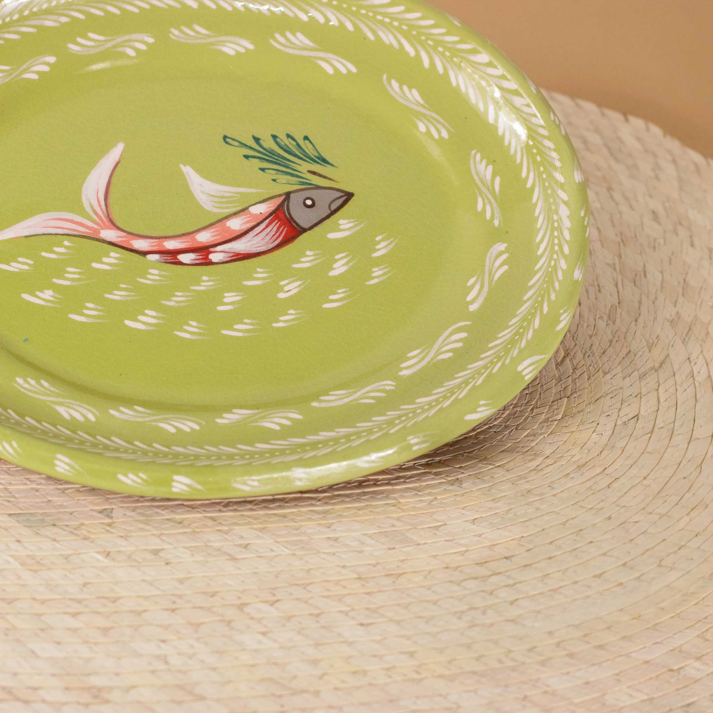 Capula Hand-Painted Pesacadito Medium Oval Dish