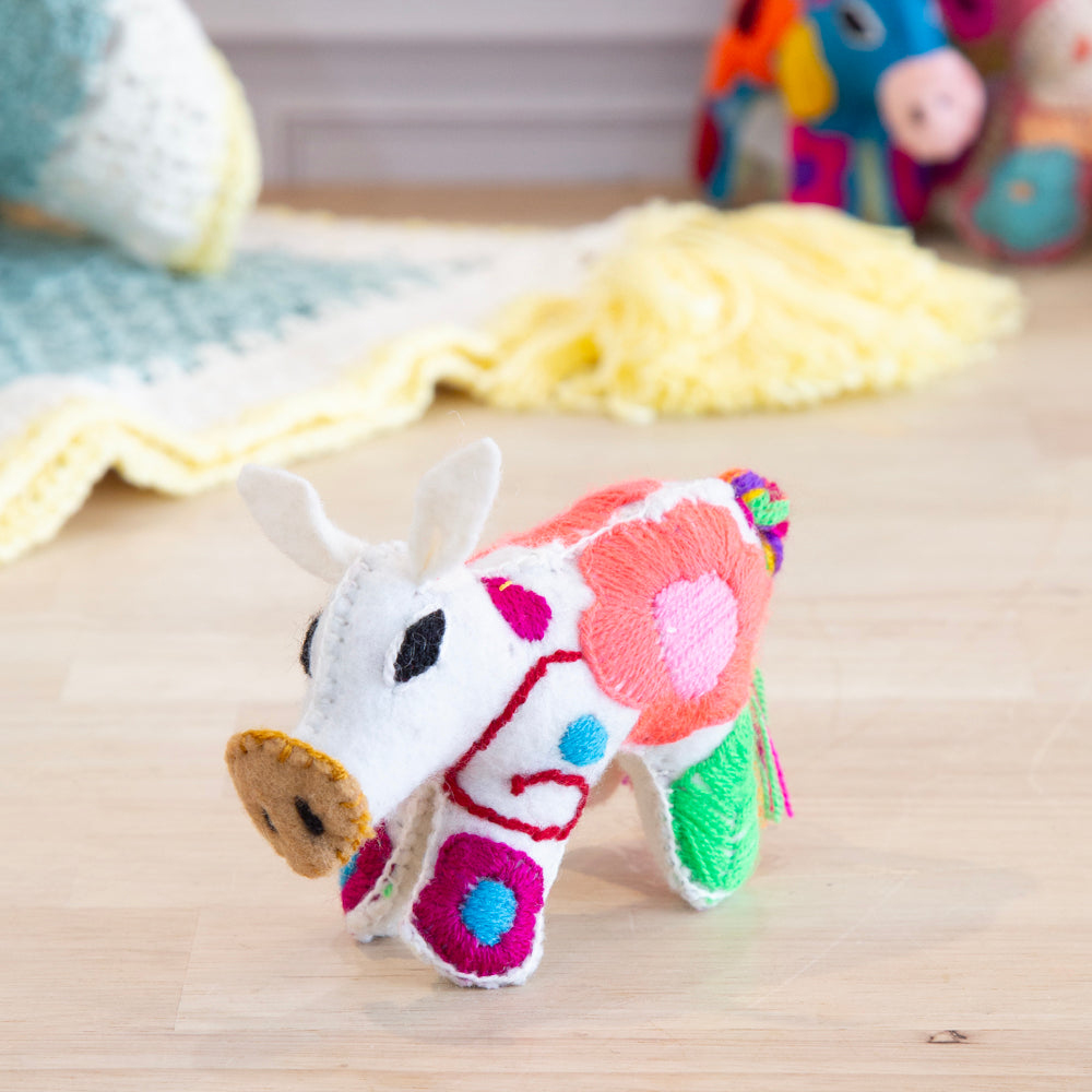 Cochinito Hand-Embroidered Stuffed Animal