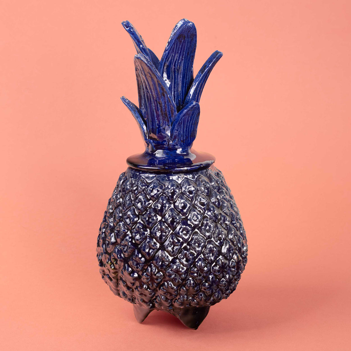 Piña Alta 11" Decorative Pineapple Sculpture
