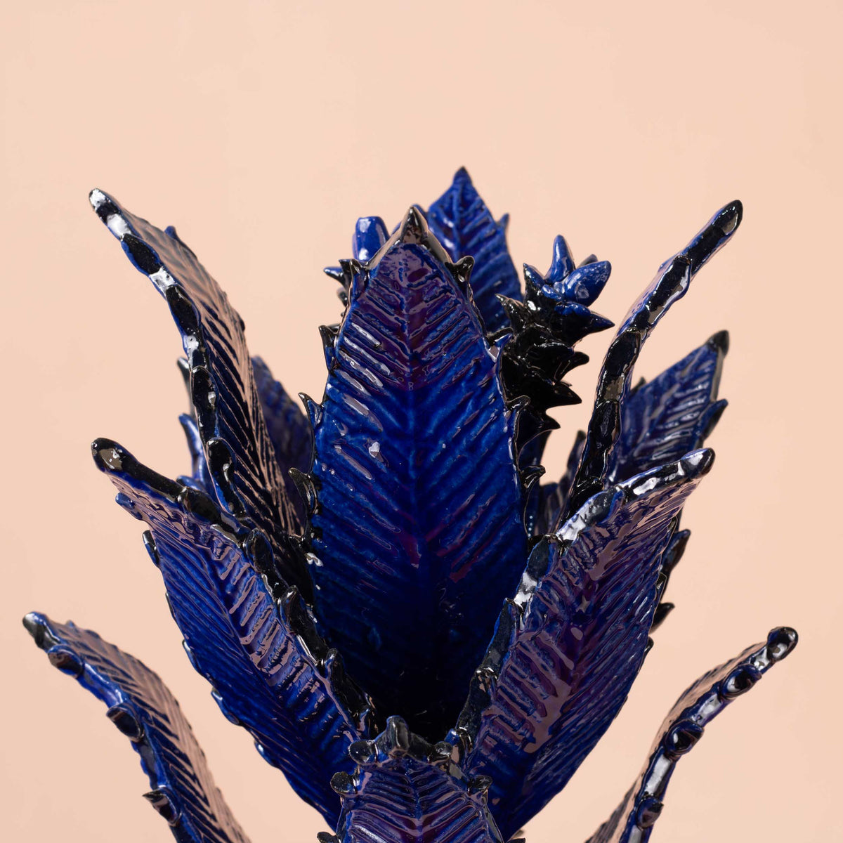 Piña Alta 19" Decorative Pineapple Sculpture