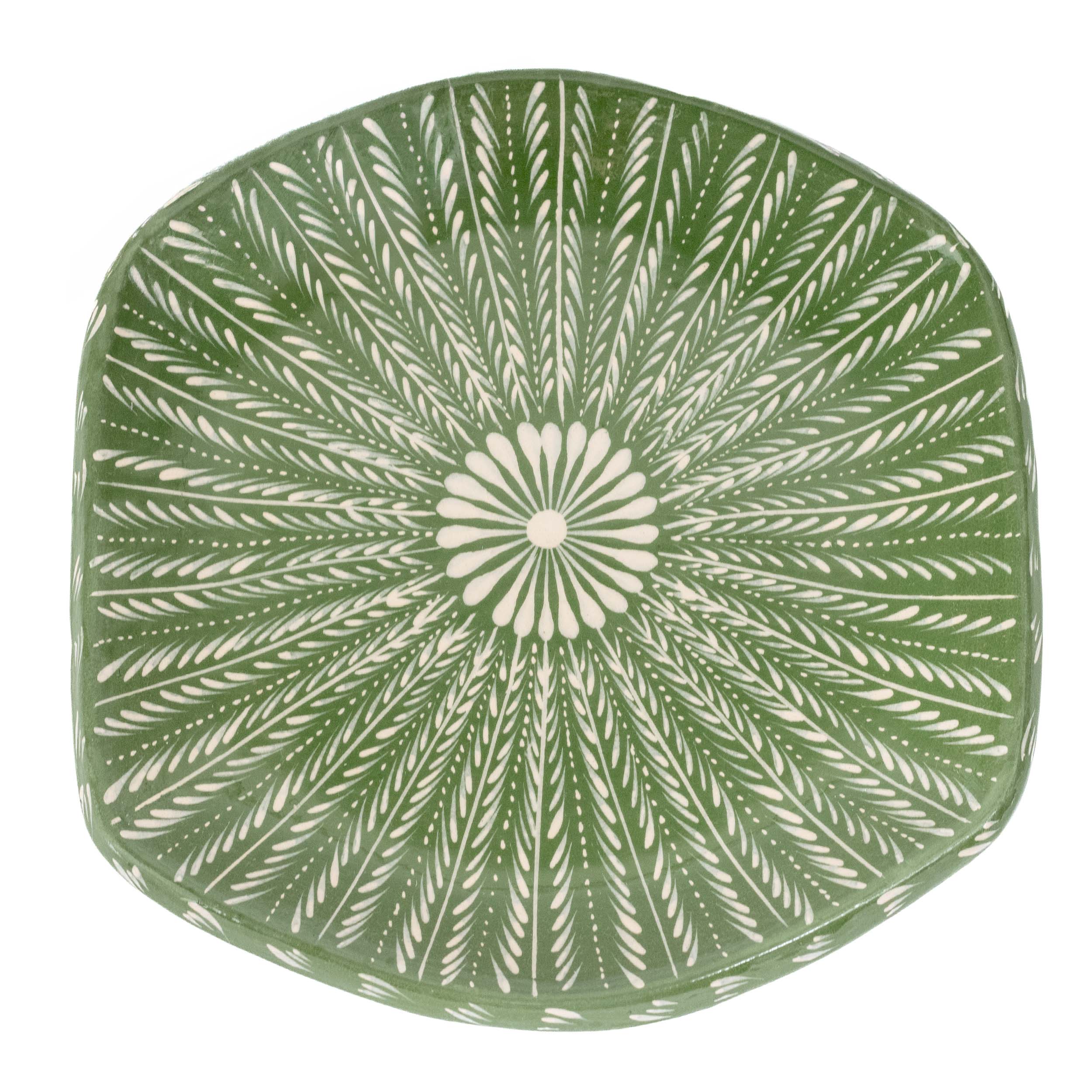 Feathered Mandala Capula Hexagonal Plate