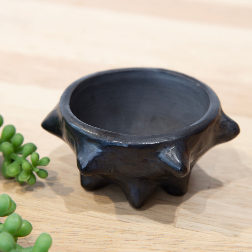 spicygem 鉢Meteorite bowl chipped tiny Barro Negro Pochote Mini Spice Bowl | Lolo Mexican Mercadito