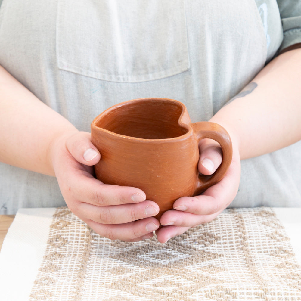 Red Clay Terracotta Corazón Heart Mug