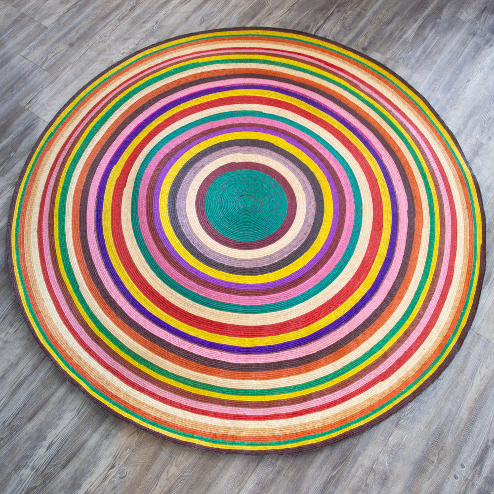Handwoven Palm Round Area Rug (59" diameter)