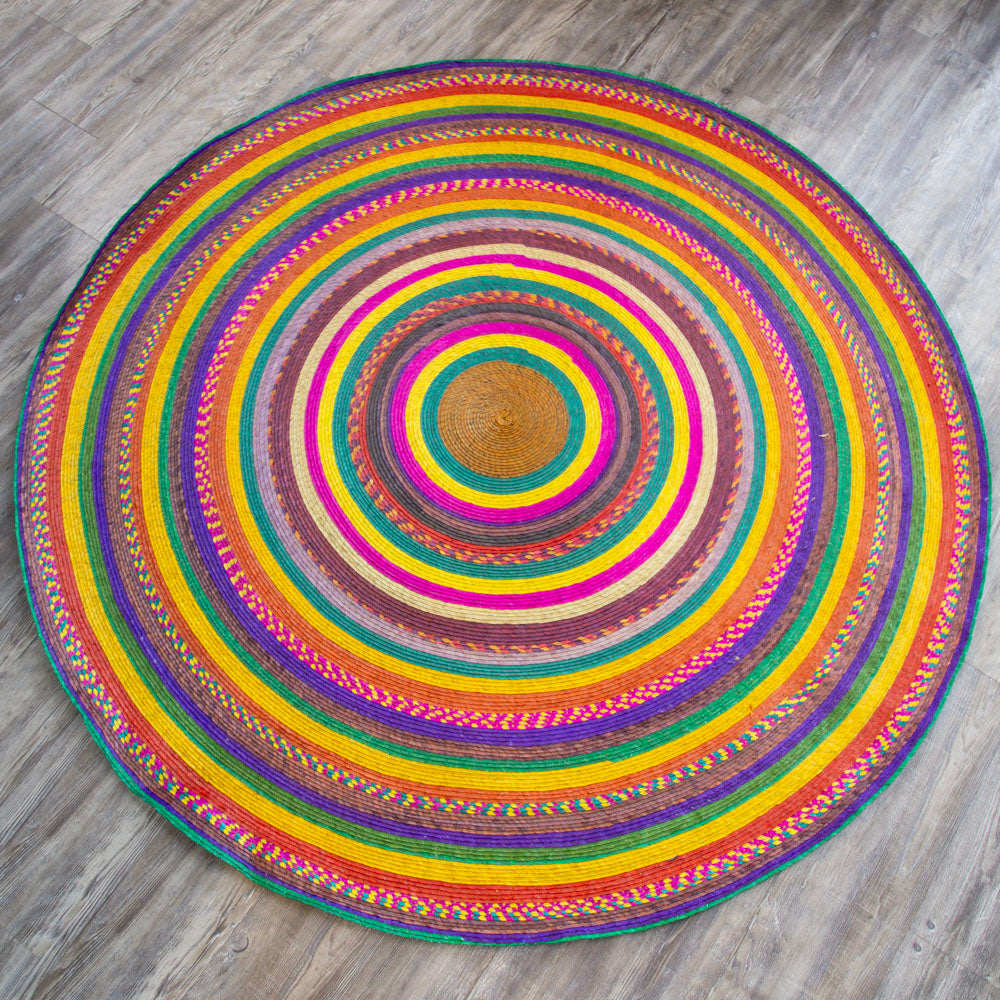 Handwoven Palm Round Area Rug (59" diameter)