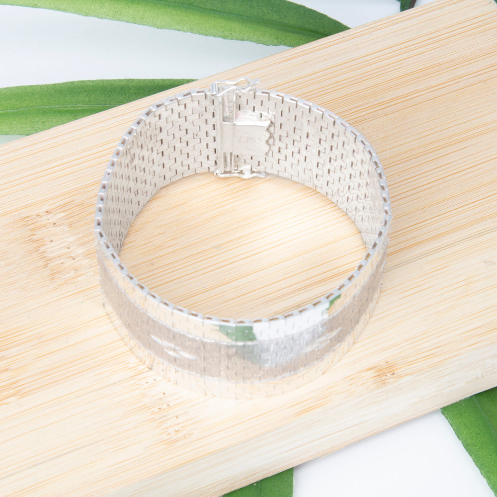Vintage Sterling Silver Bracelet with Diamond Cut Finish