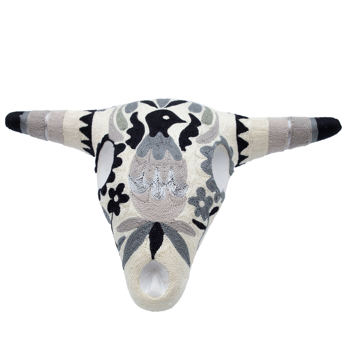 Huichol/Wixárika Cow Skull Yarn Wall Decor