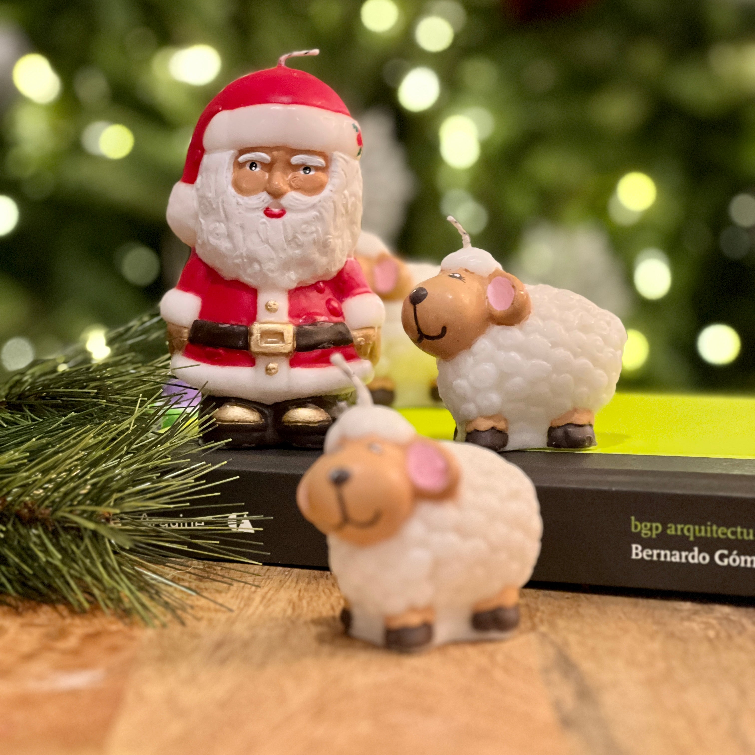 Santa Claus Decorative Scented Candle