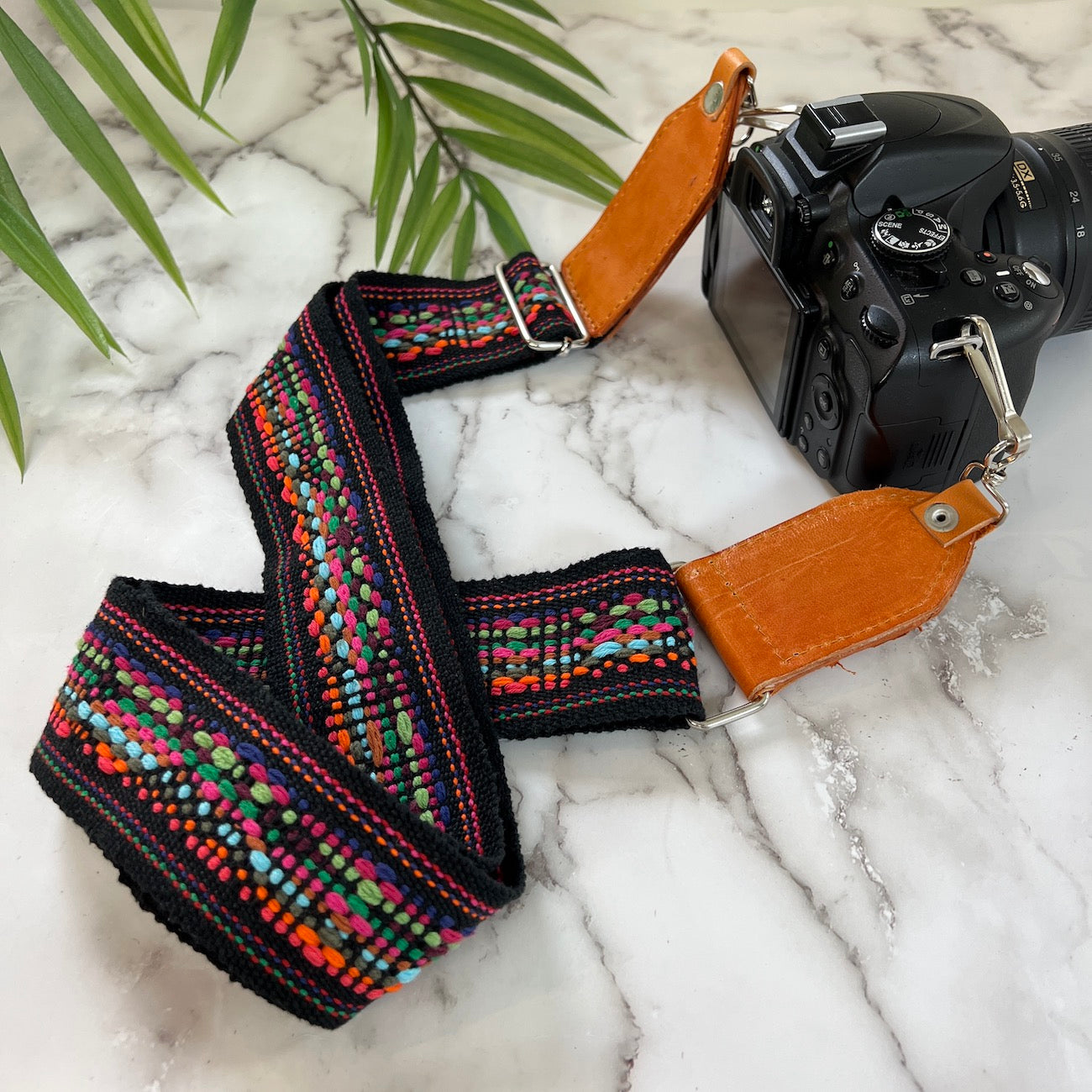 Jalieza Telar Woven Camera Strap