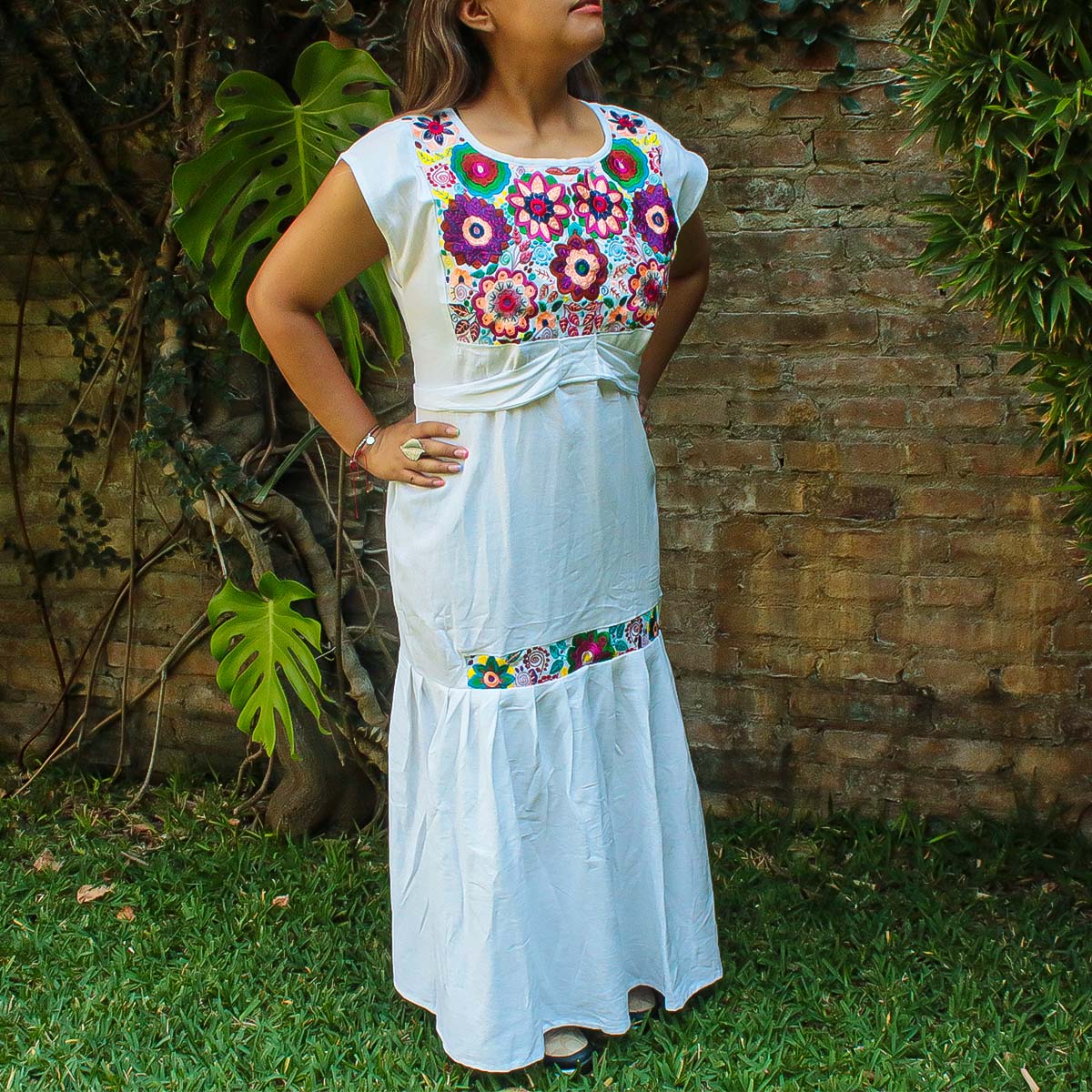 Yatziri Floral Embroidered Maxi Dress