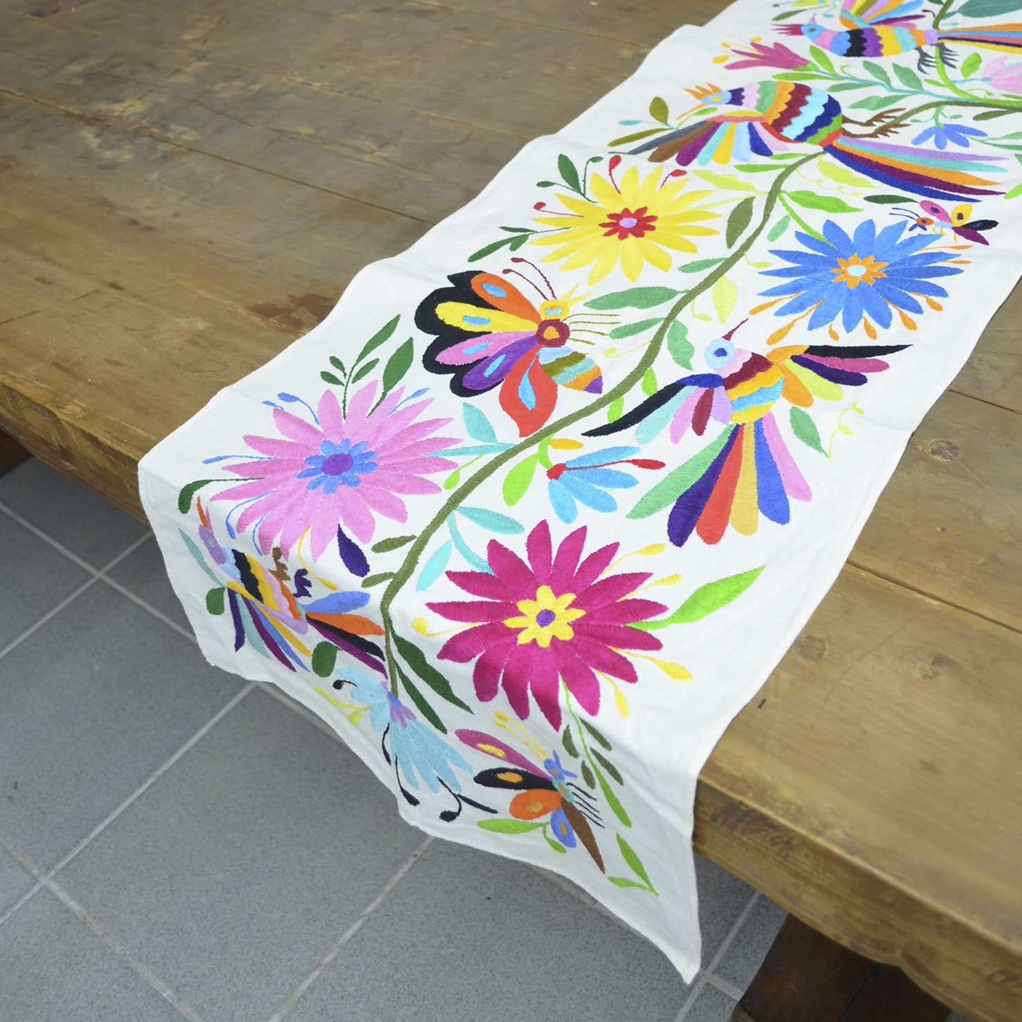 Otomí Hand-Embroidered Table Runner