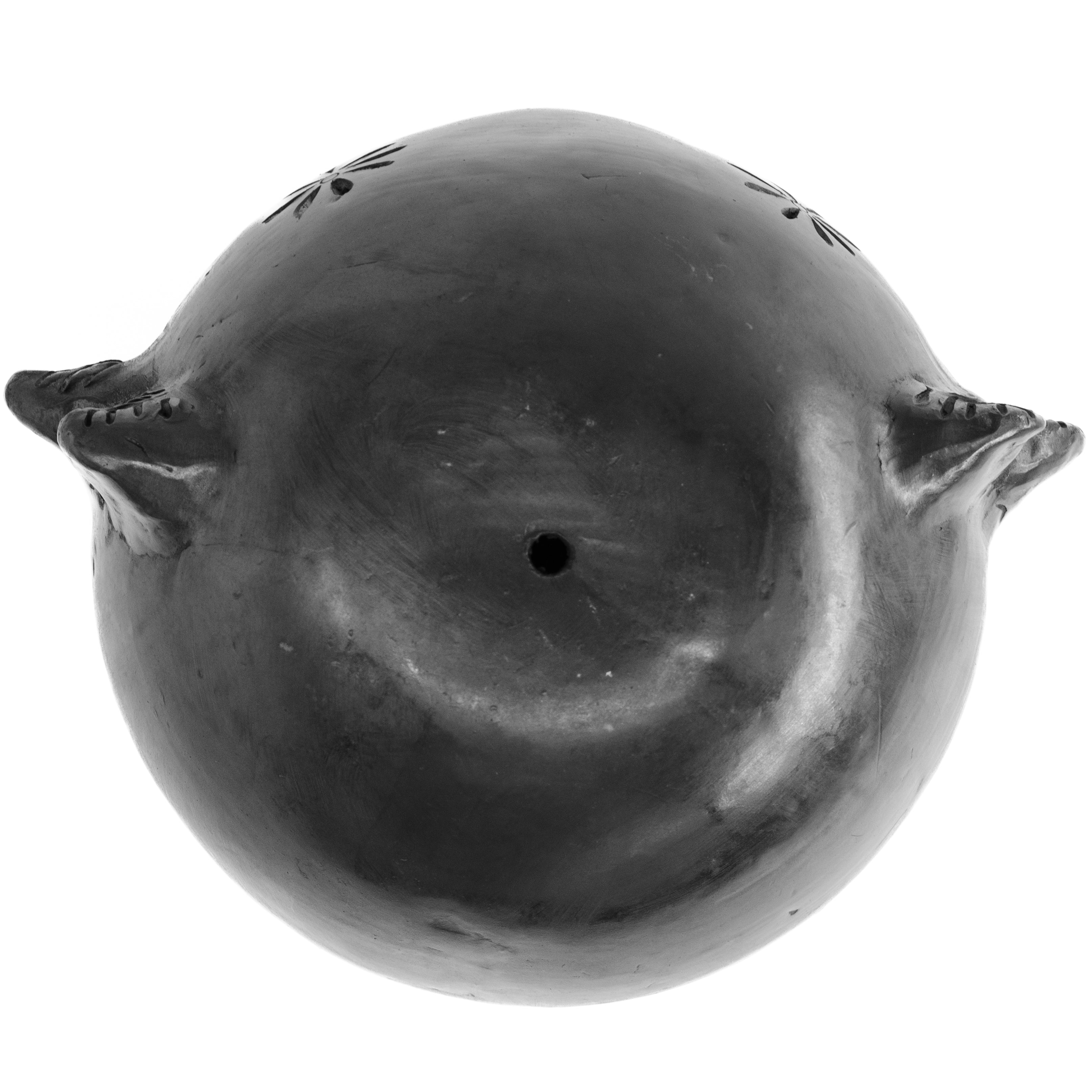 Barro Negro Axolotl Planter