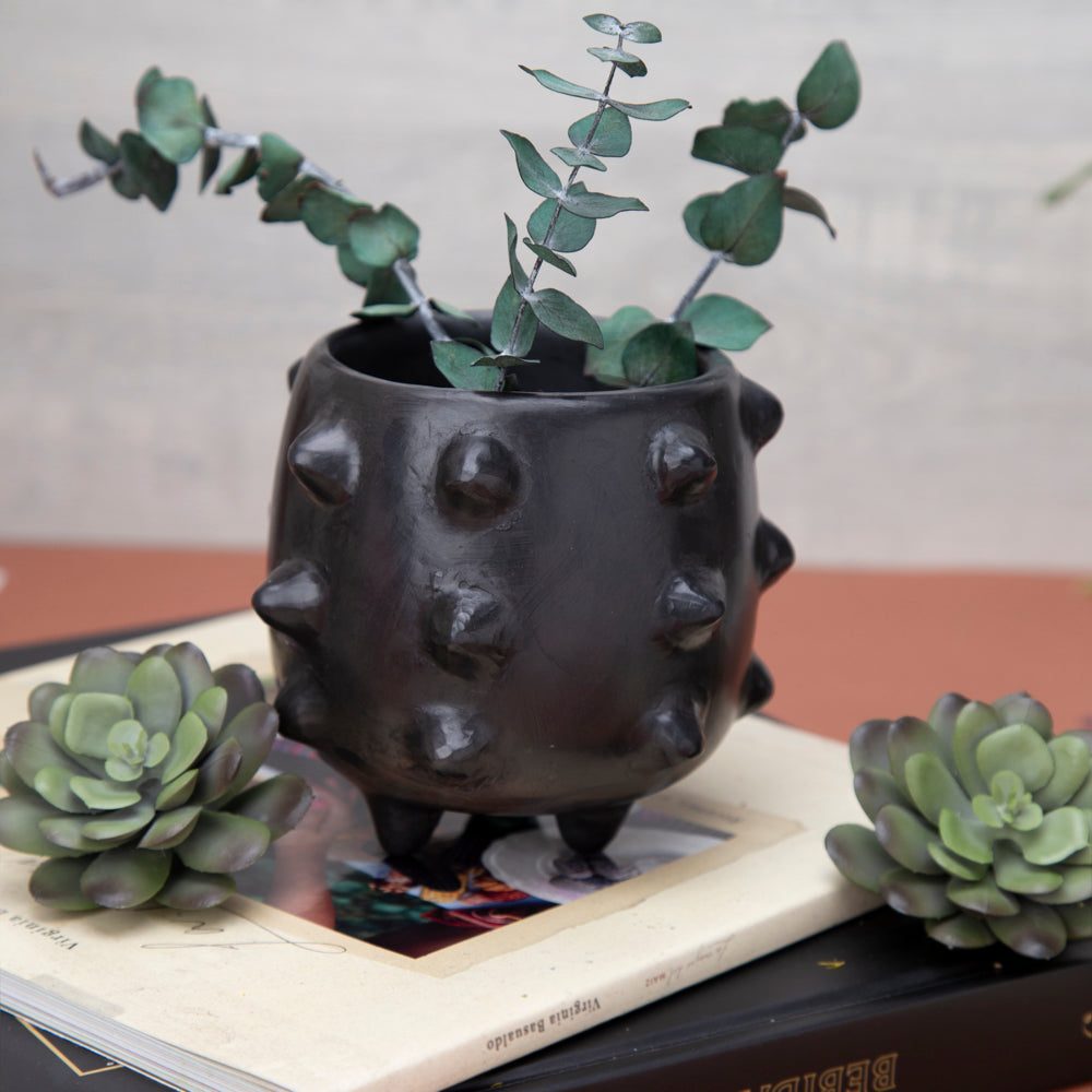 Barro Negro Pochote Small 4" Vase
