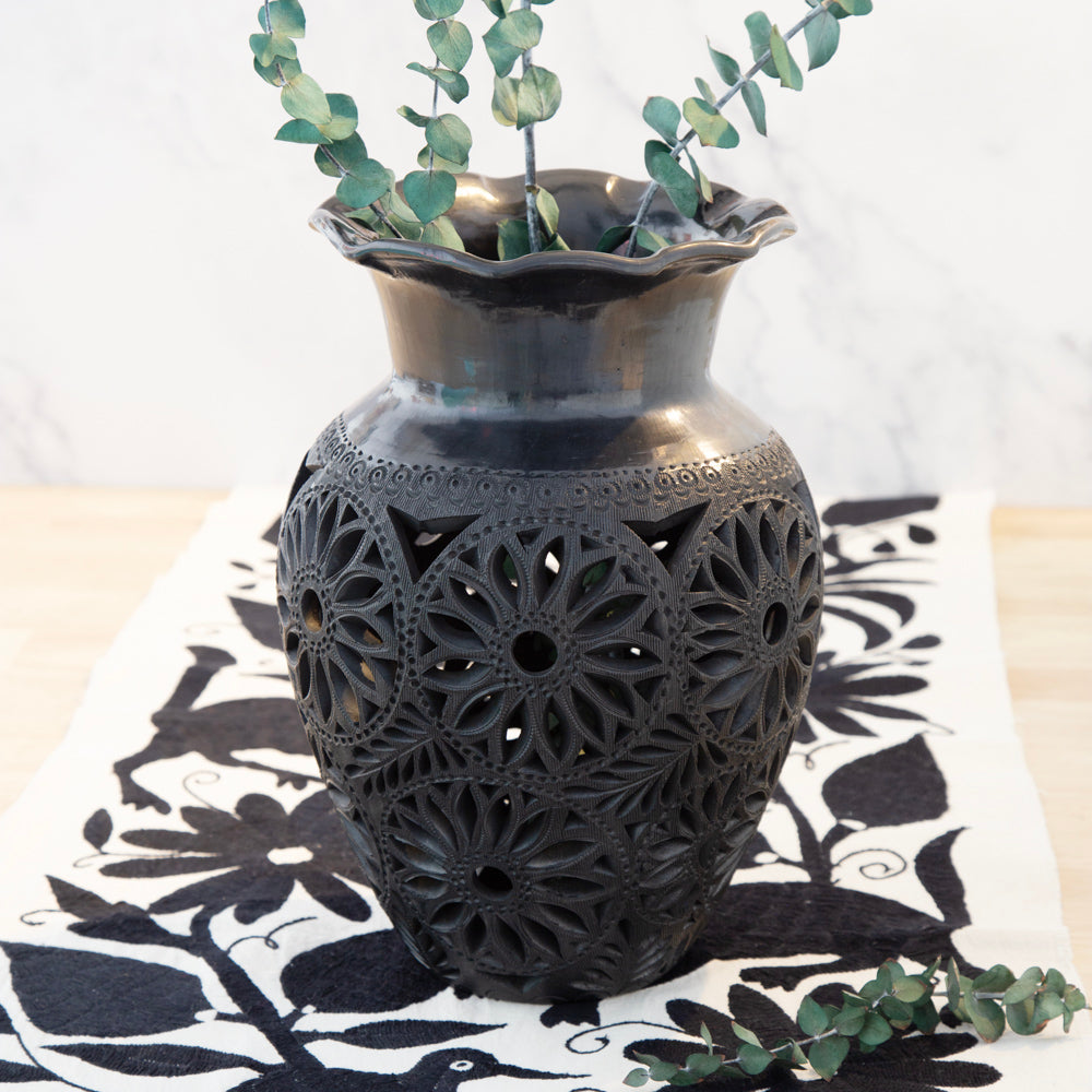 Barro Negro Openwork Vase with Scalloped Rim