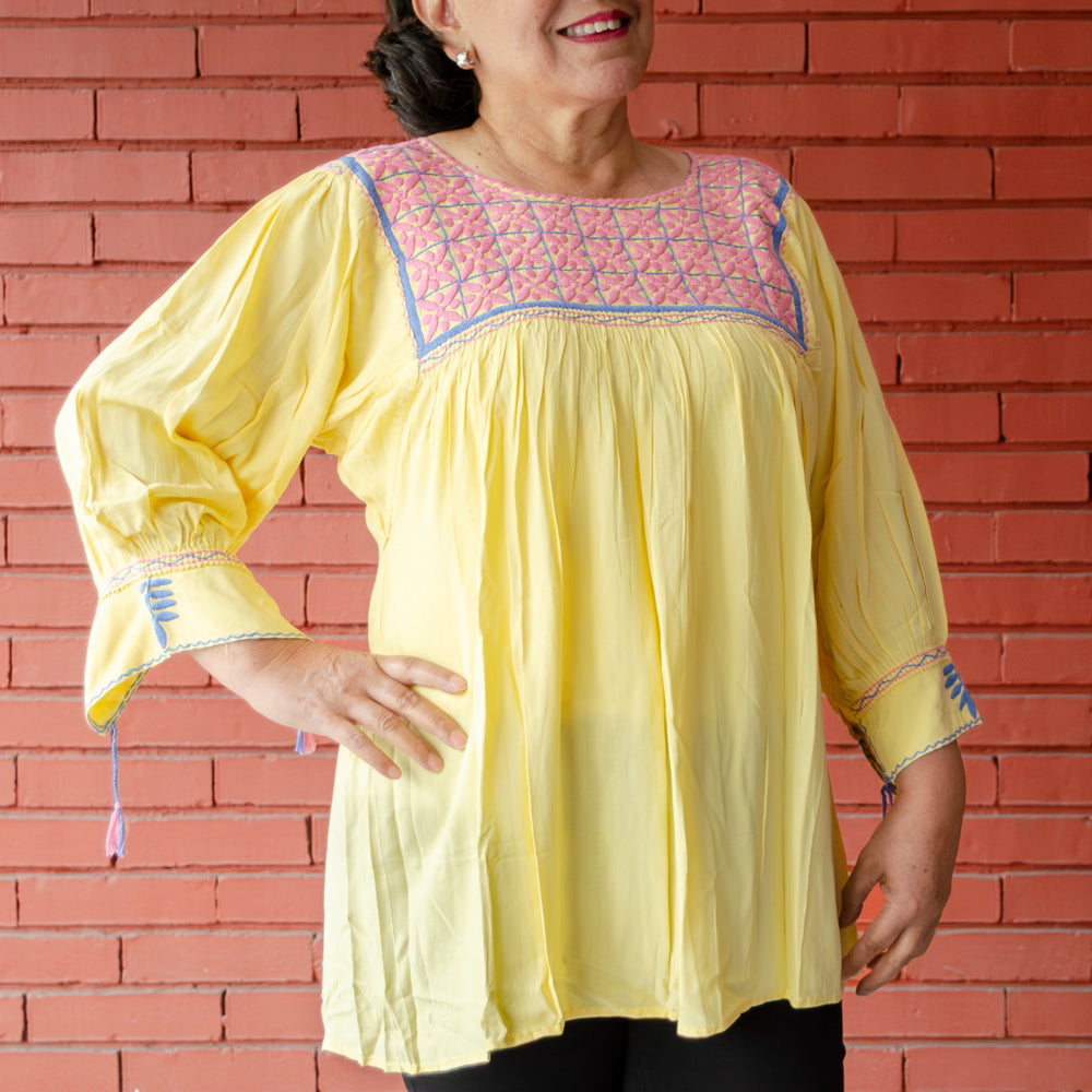 Carranza 3/4 Sleeve Embroidered Blouse
