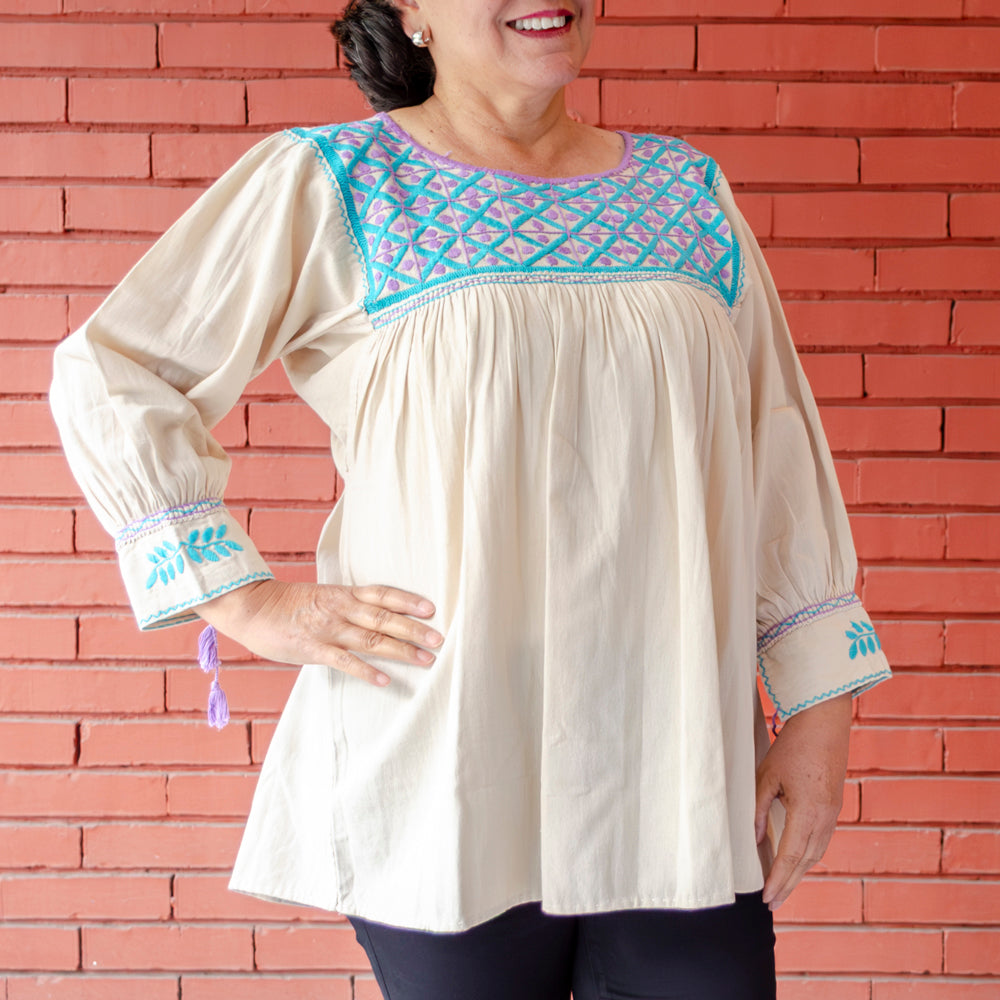 Carranza 3/4 Sleeve Embroidered Blouse