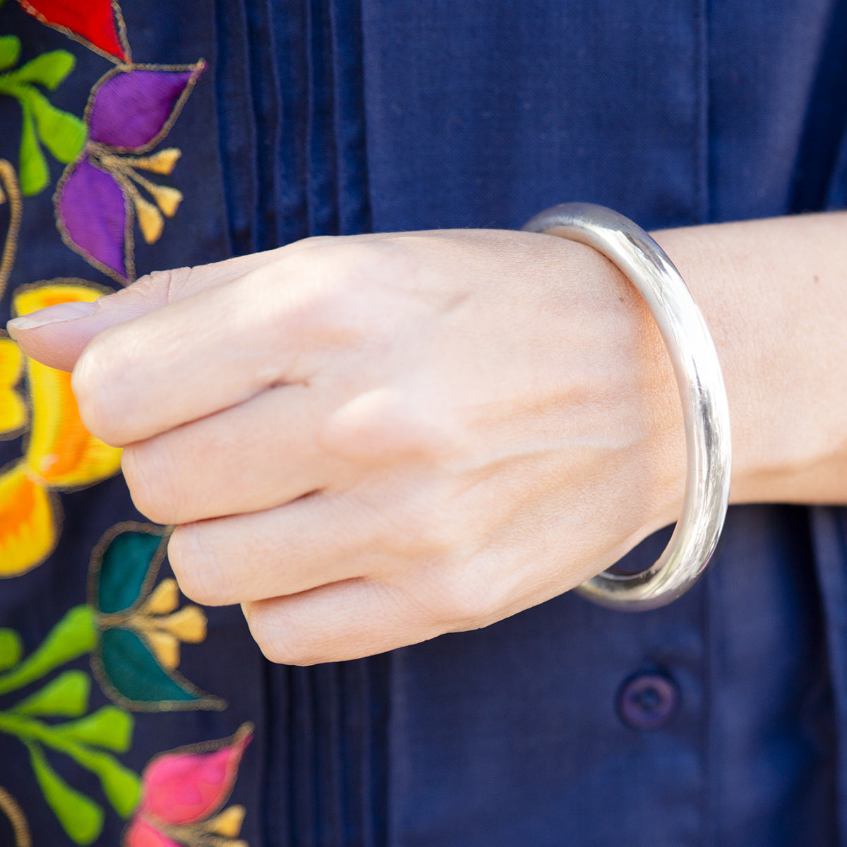 Vintage Sterling Silver Bangle Bracelet