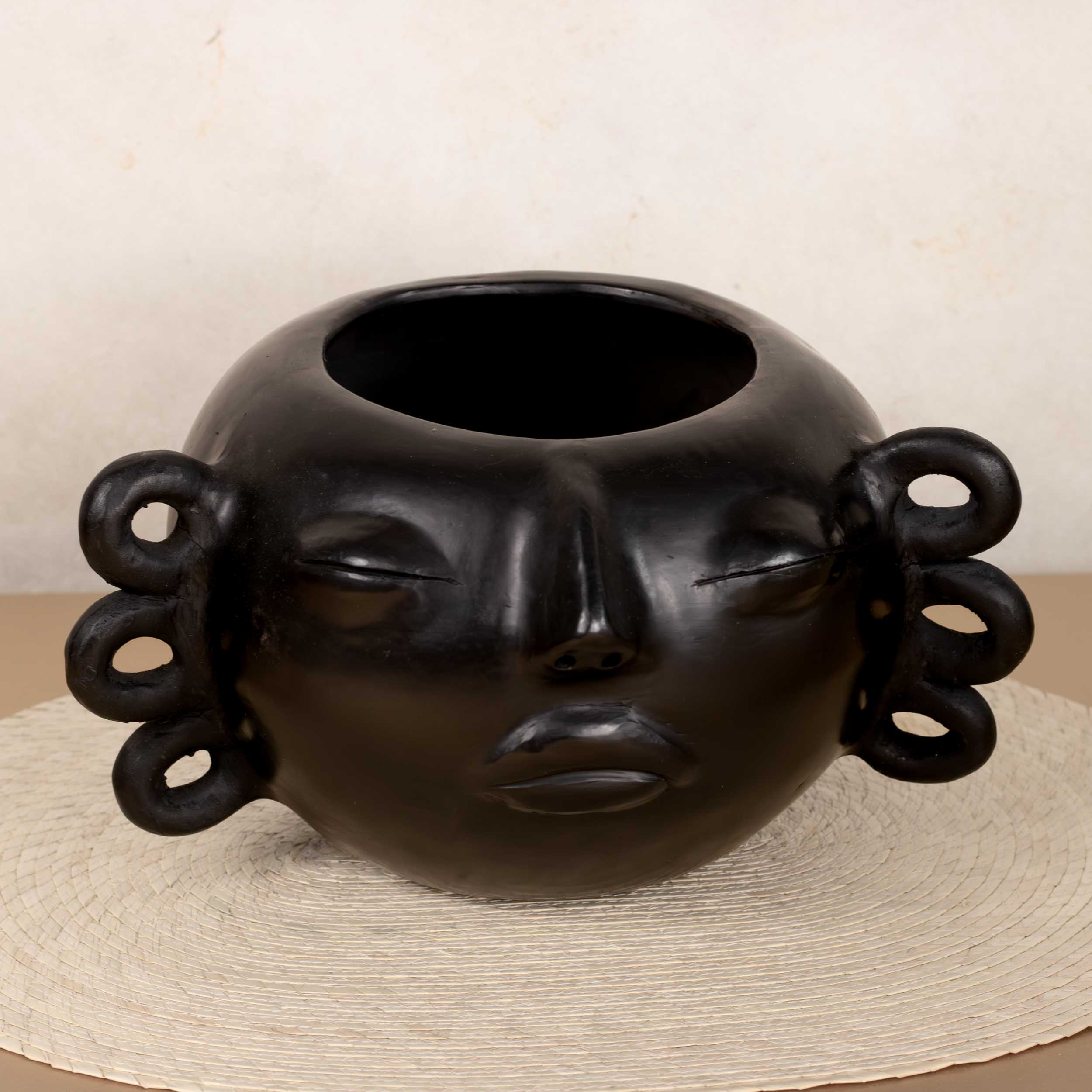 Barro Negro La Zapoteca Planter