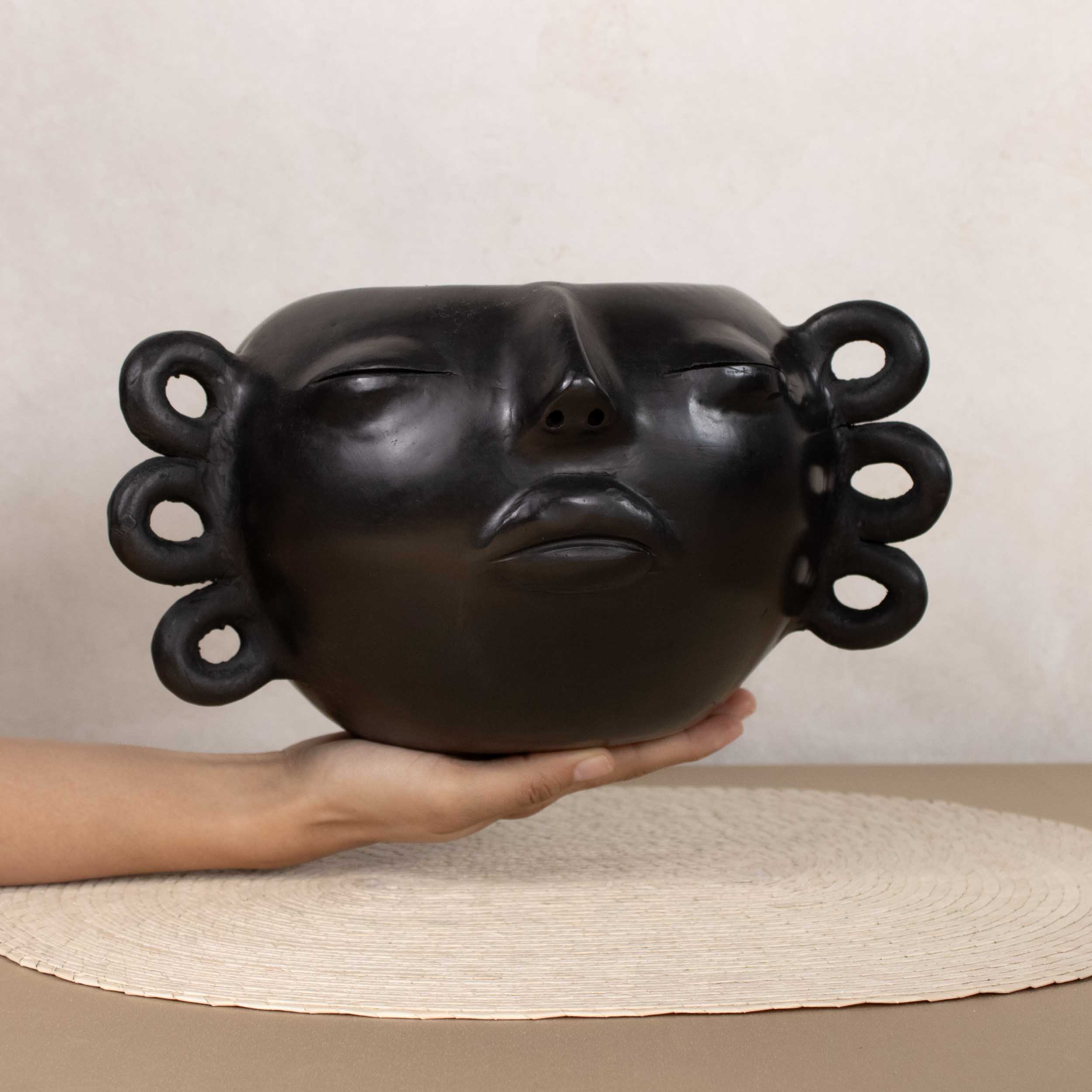 Barro Negro La Zapoteca Planter