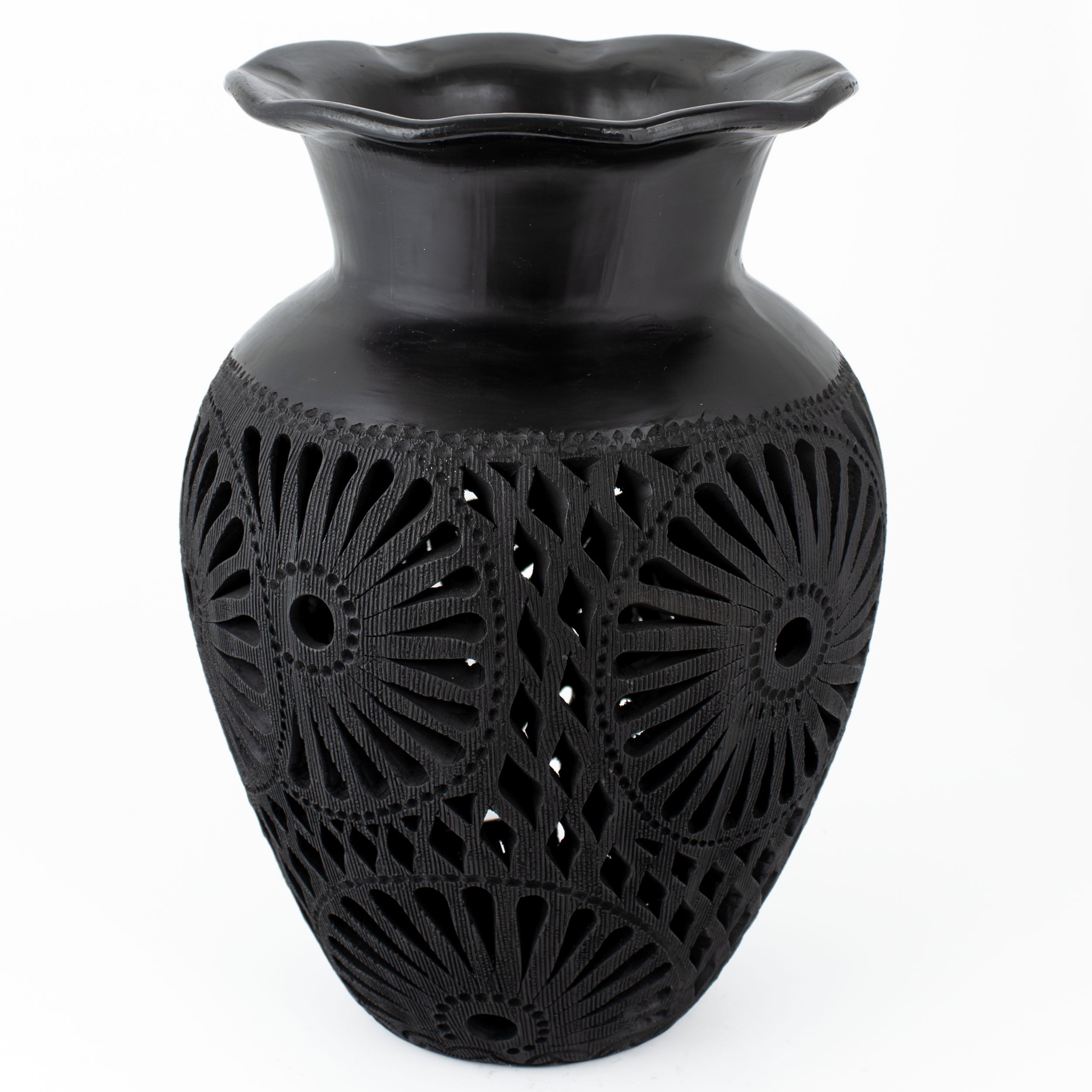 Barro Negro Openwork Vase with Scalloped Rim