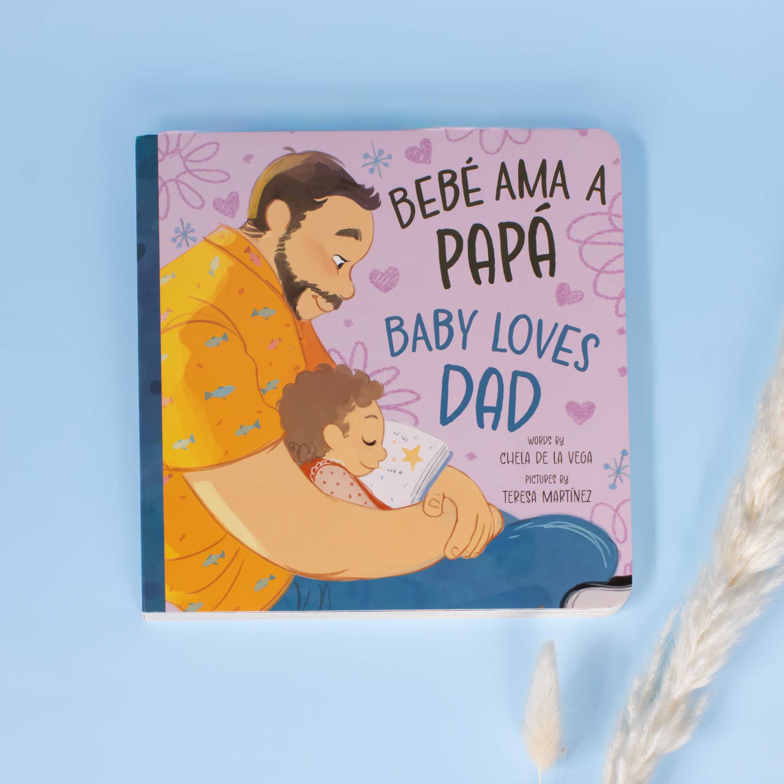 Bebé Ama a Papá Bilingual Book