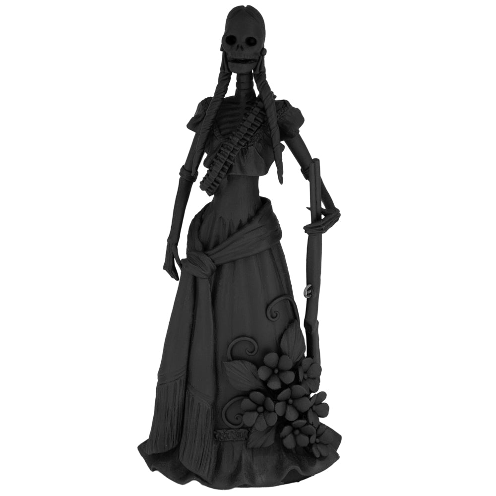 Catrina en Negro from Capula Sculpture