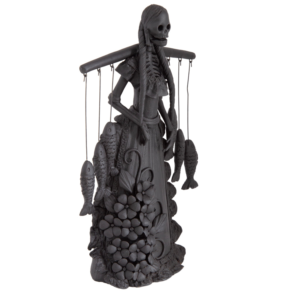 Catrina en Negro from Capula Sculpture