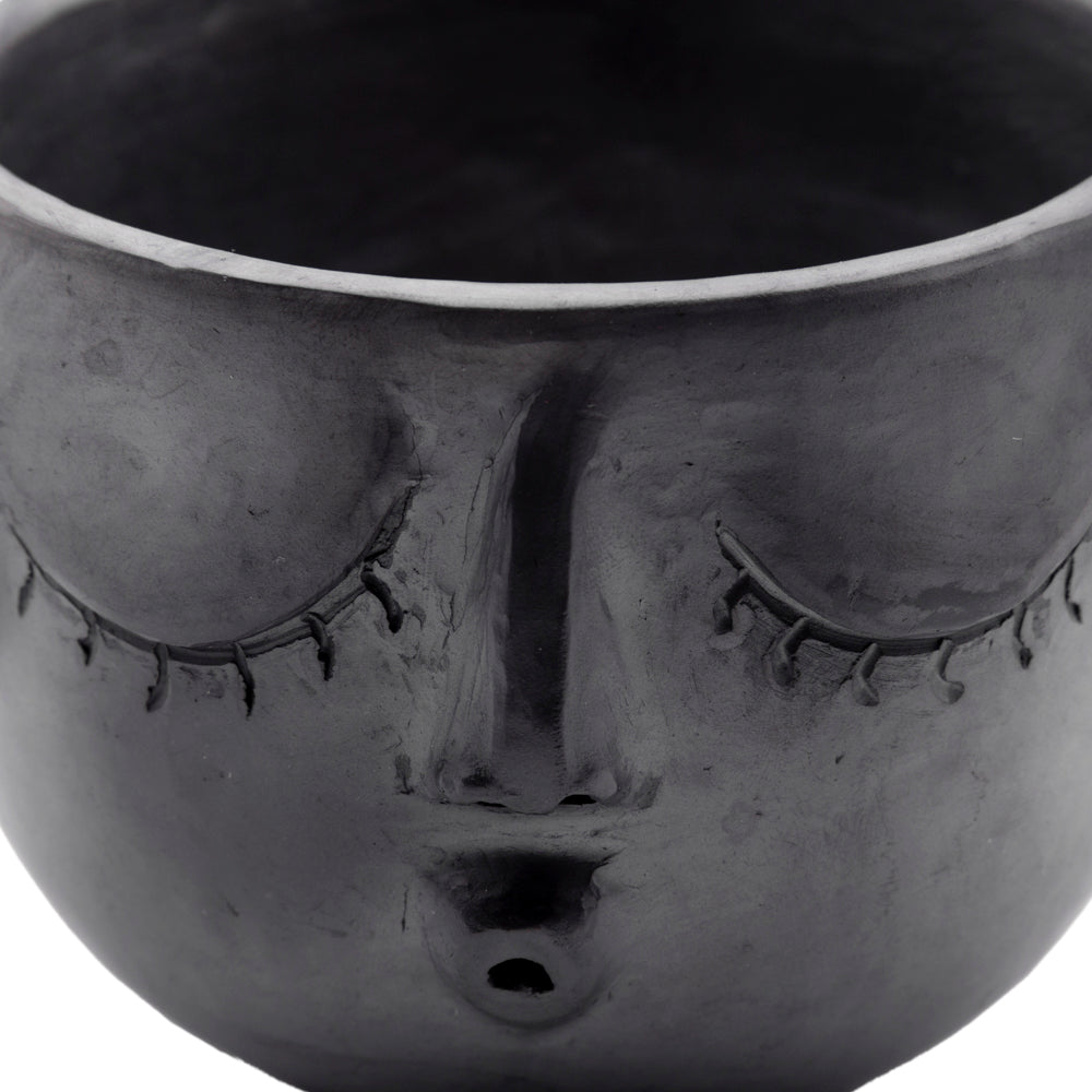 Barro Negro La Doña Face Mug